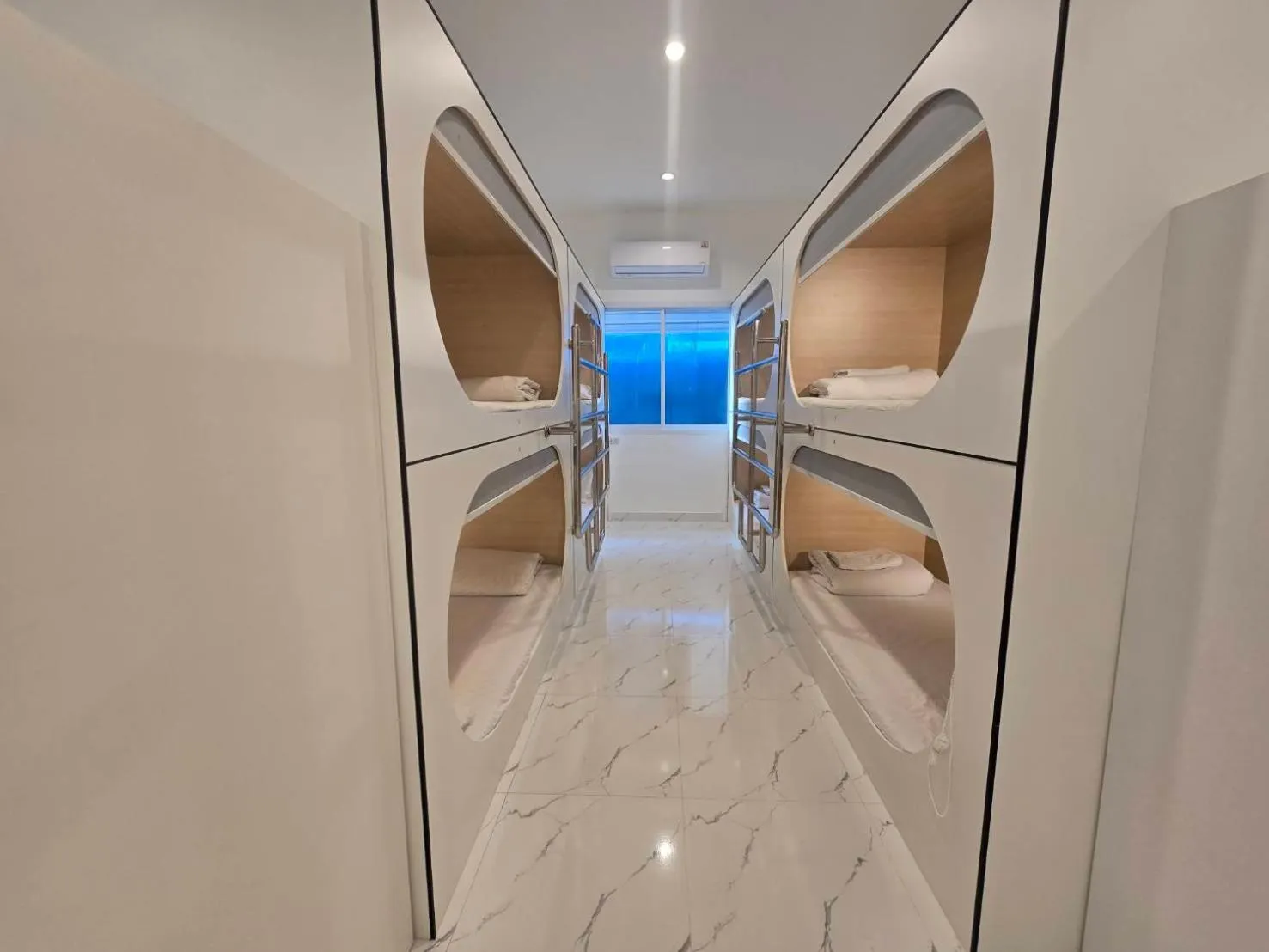 bunk bed in Bella Express