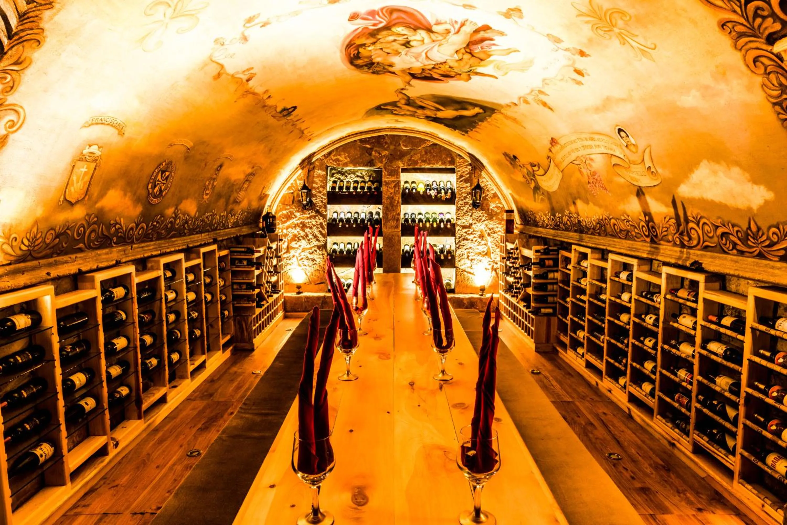 Hotel & Cava La Parroquia