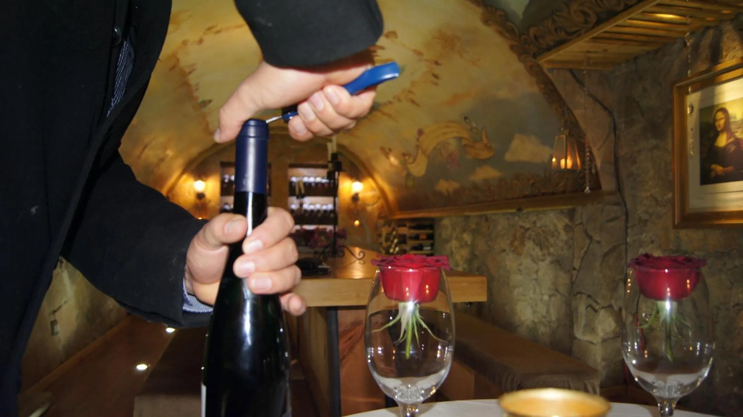 Alcoholic drinks in Hotel & Cava La Parroquia