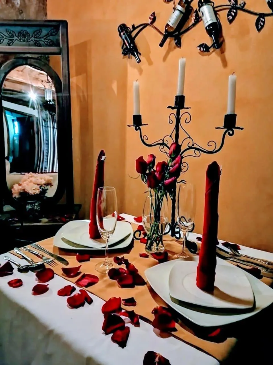 Hotel & Cava La Parroquia