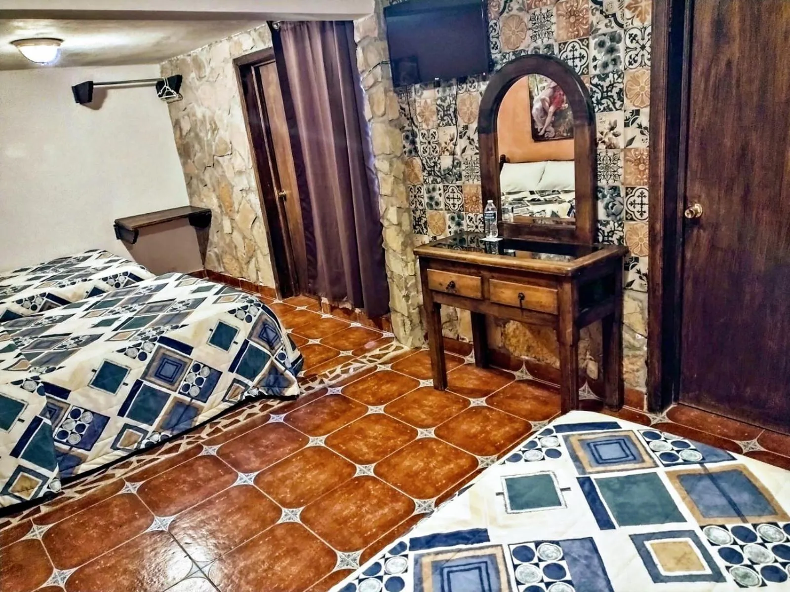 Bed in Hotel & Cava La Parroquia