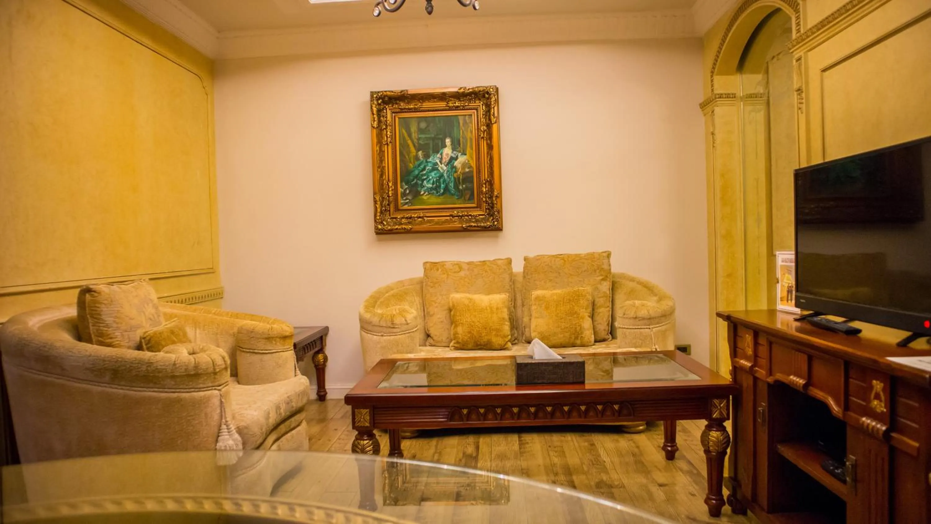 Seating area in Four Seasons Place Pattaya