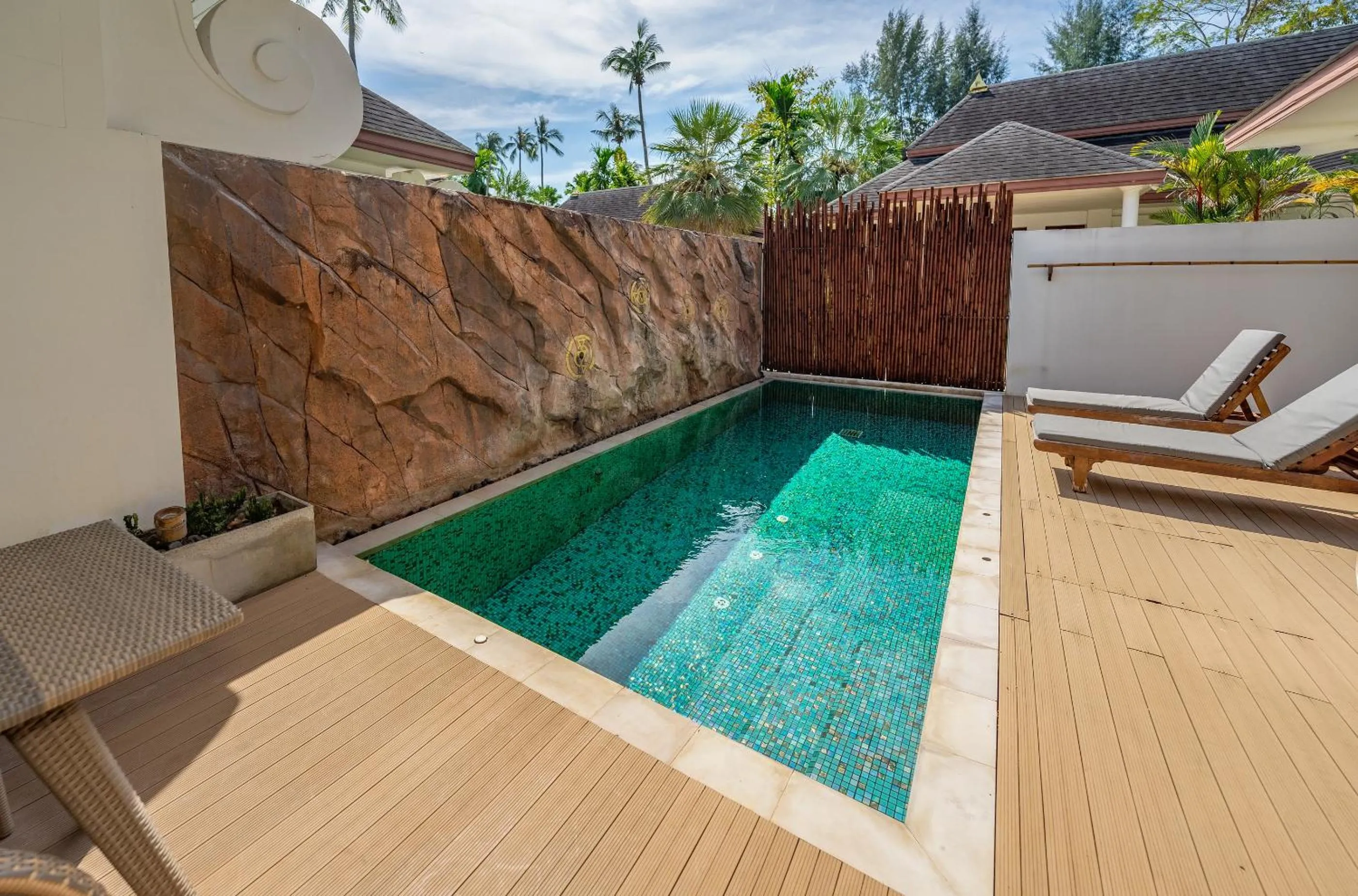 Swimming pool in Krabi Resort