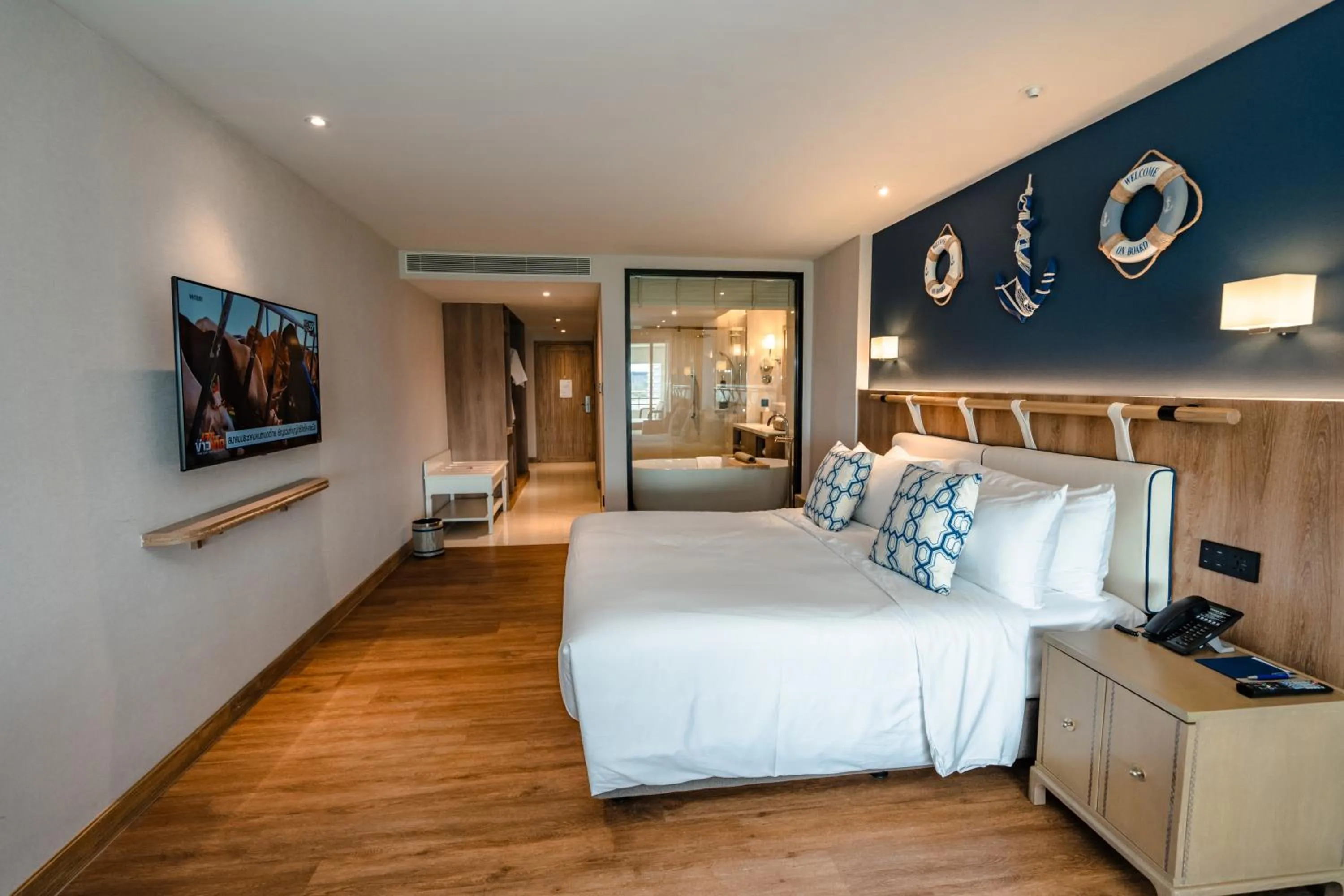 Bed in Ocean Marina Resort Pattaya Jomtien