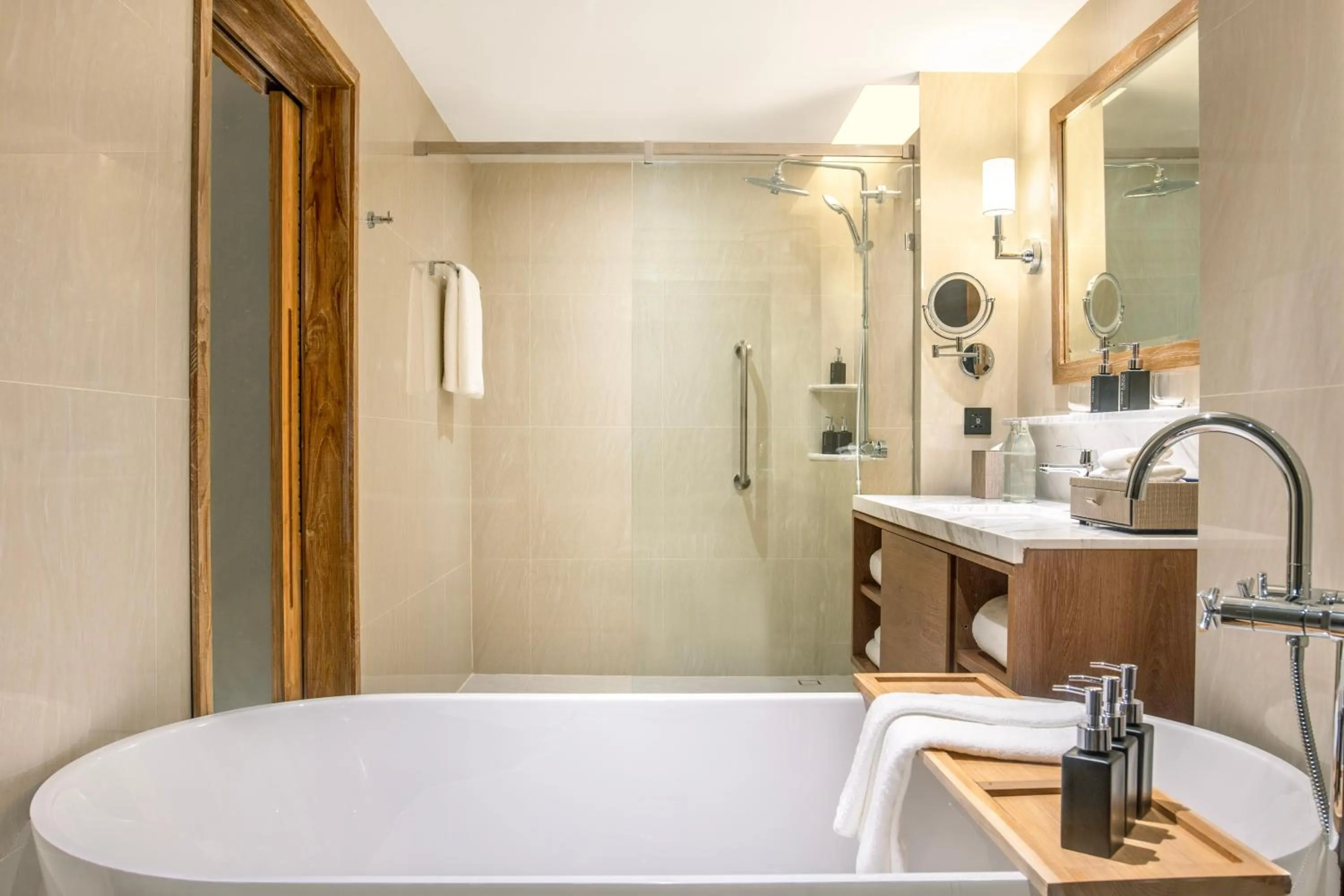 Bathroom in Ocean Marina Resort Pattaya Jomtien