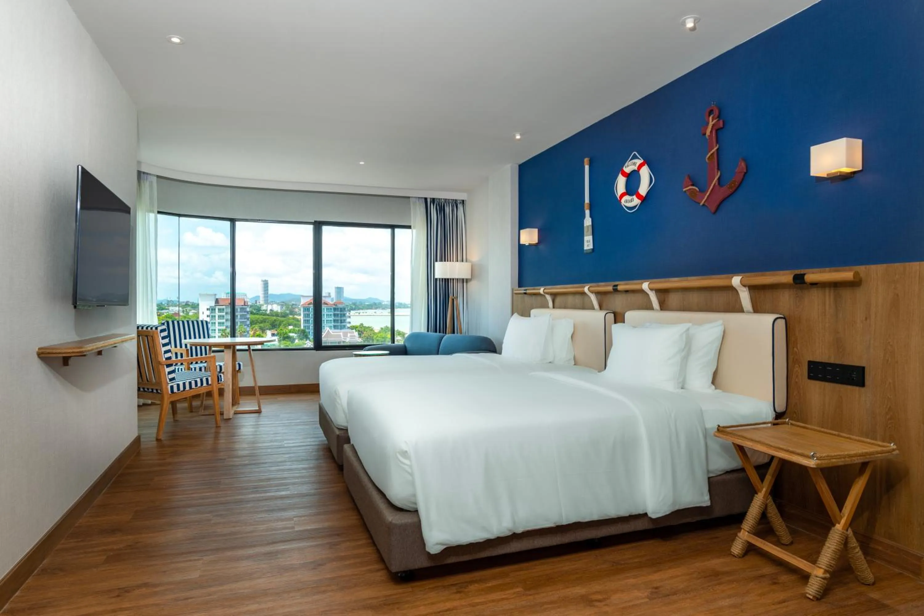 Bed in Ocean Marina Resort Pattaya Jomtien