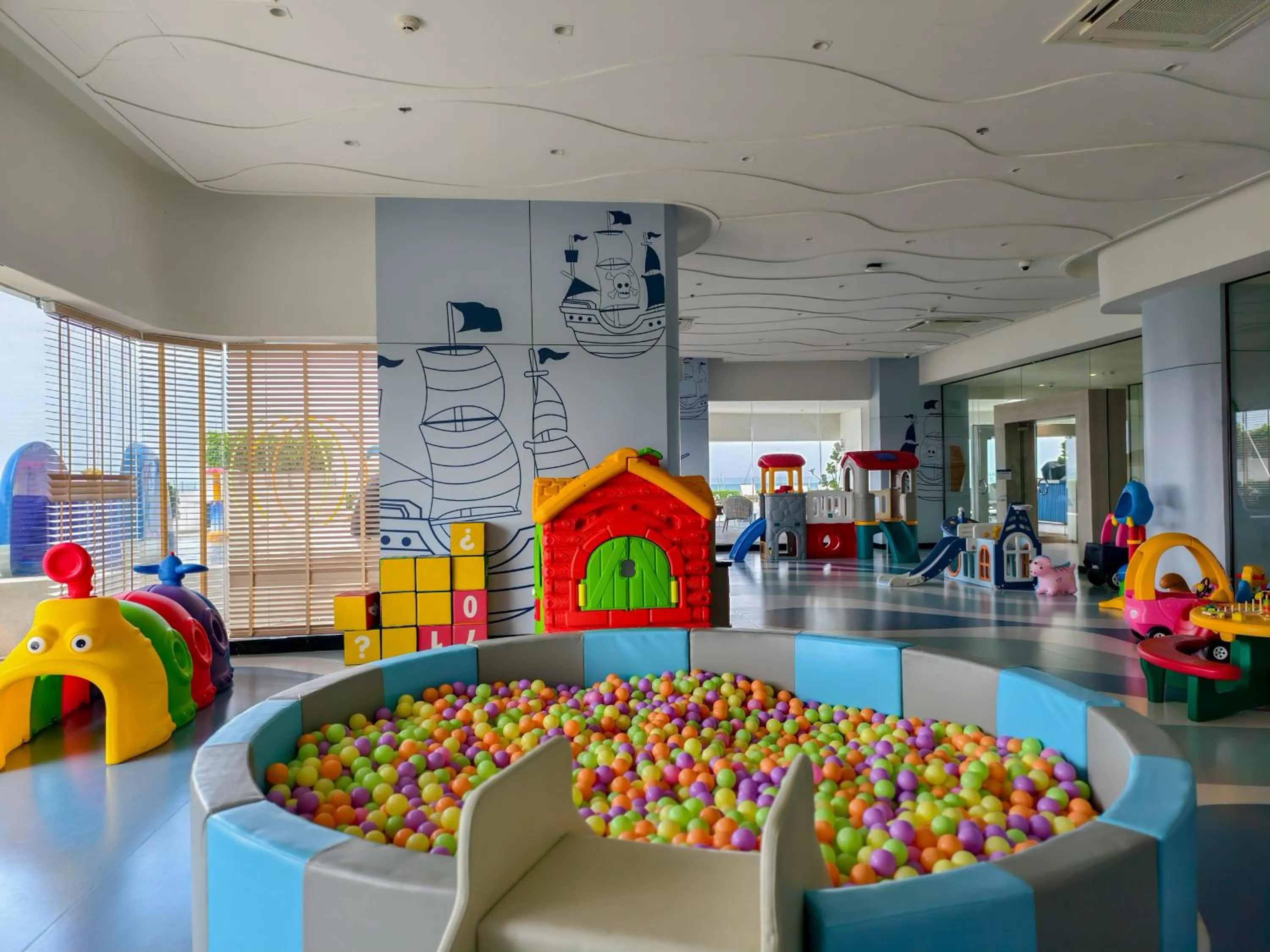 Kids's club in Ocean Marina Resort Pattaya Jomtien