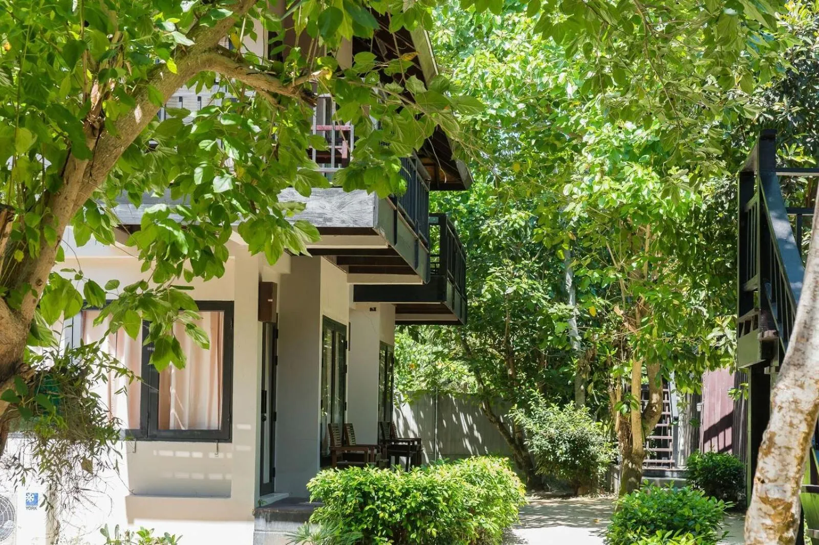 Garden view in Sevenseas Resort Koh Kradan