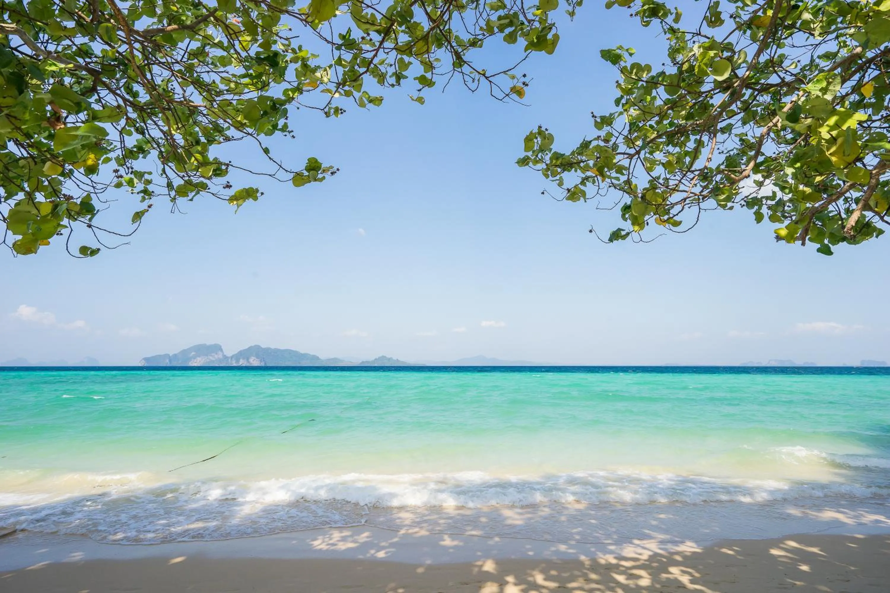 Beach in Sevenseas Resort Koh Kradan