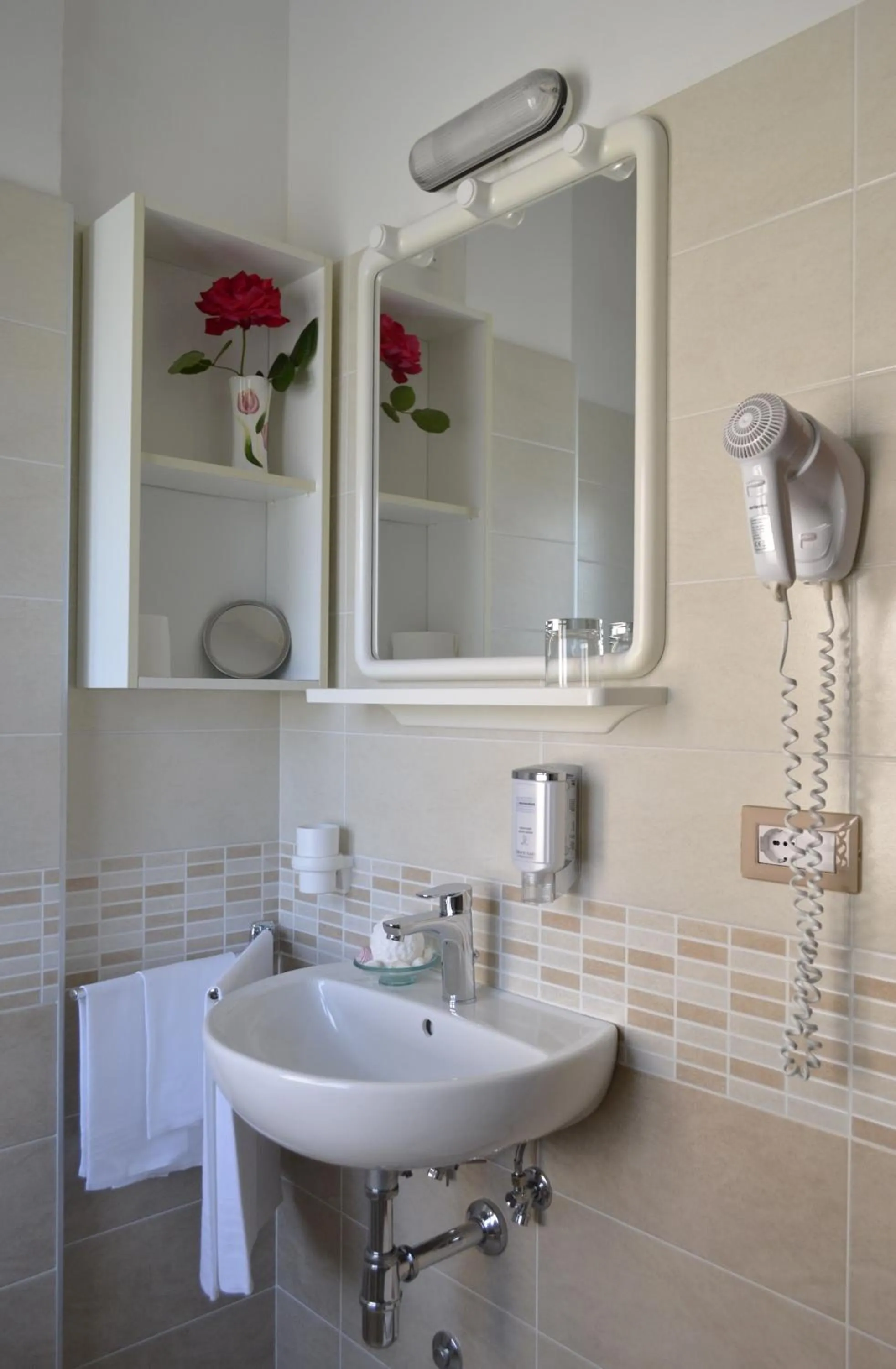 Toilet in Hotel Beverly