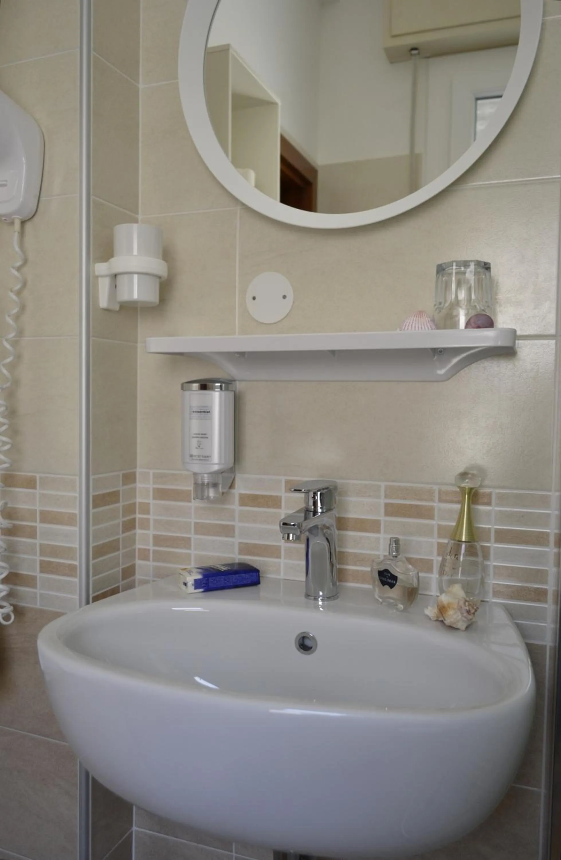 Toilet in Hotel Beverly