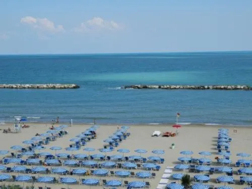 Beach in Hotel Beverly