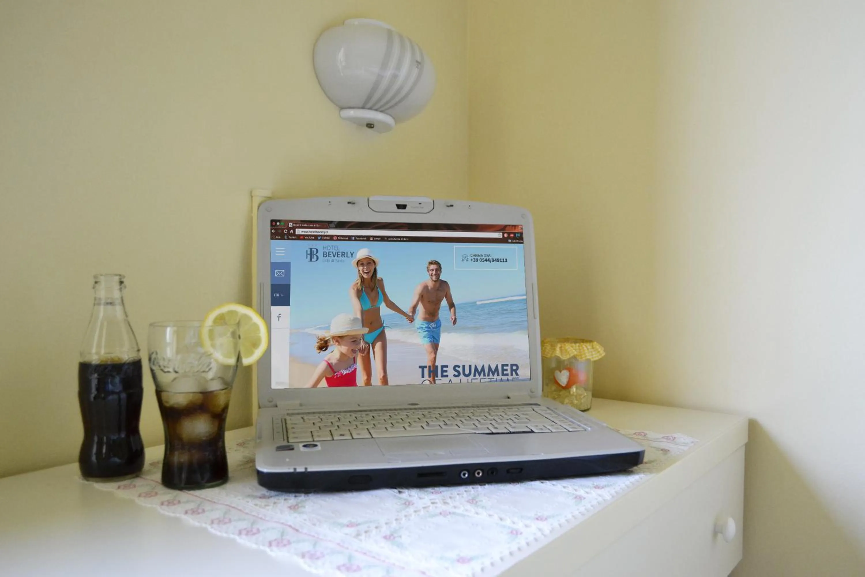 Business facilities in Hotel Beverly