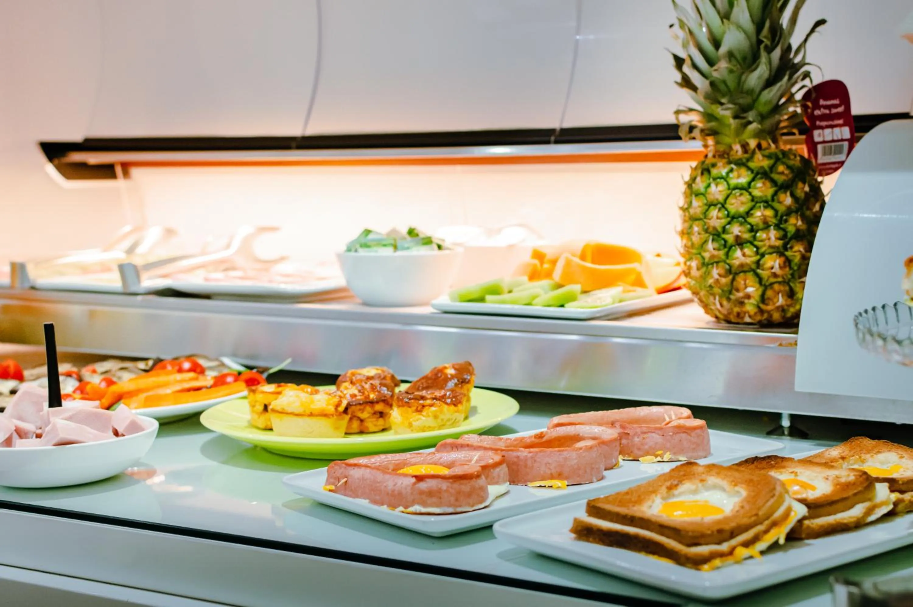 Buffet breakfast in B&B Vanity