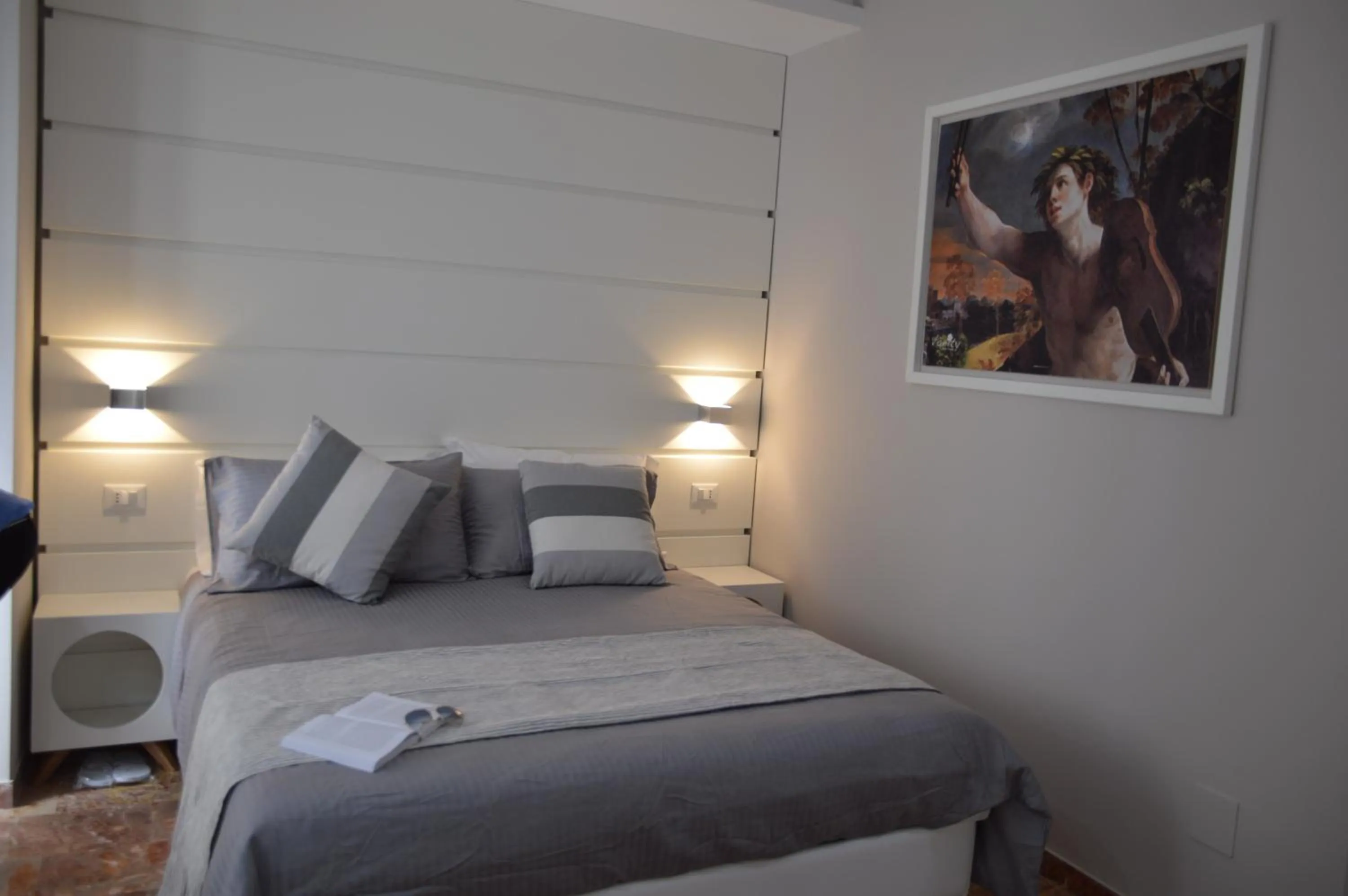 Photo of the whole room, Bed in B&B Vanity