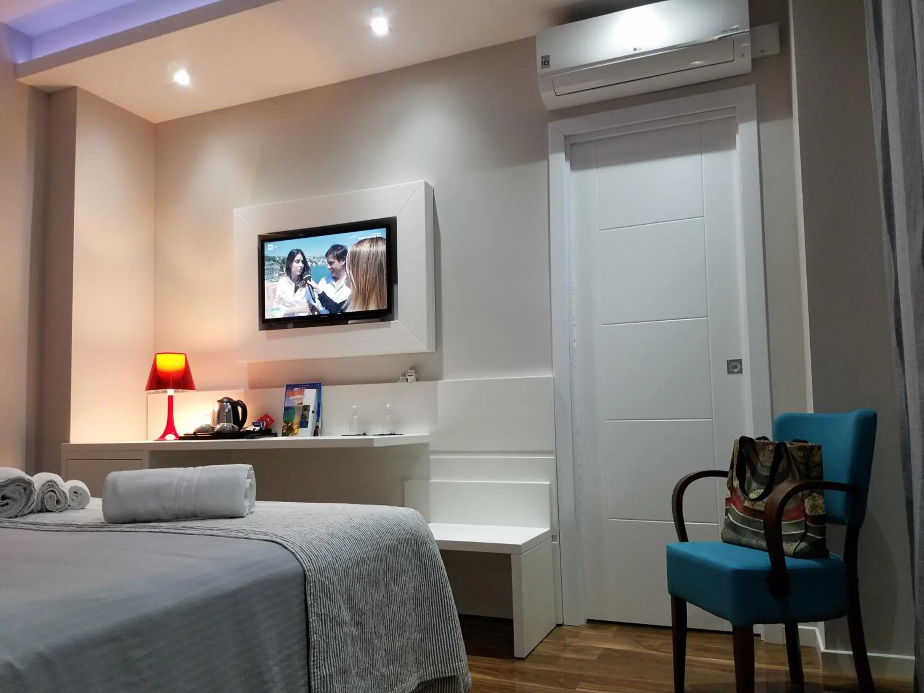 B&B Vanity B&B Vanity