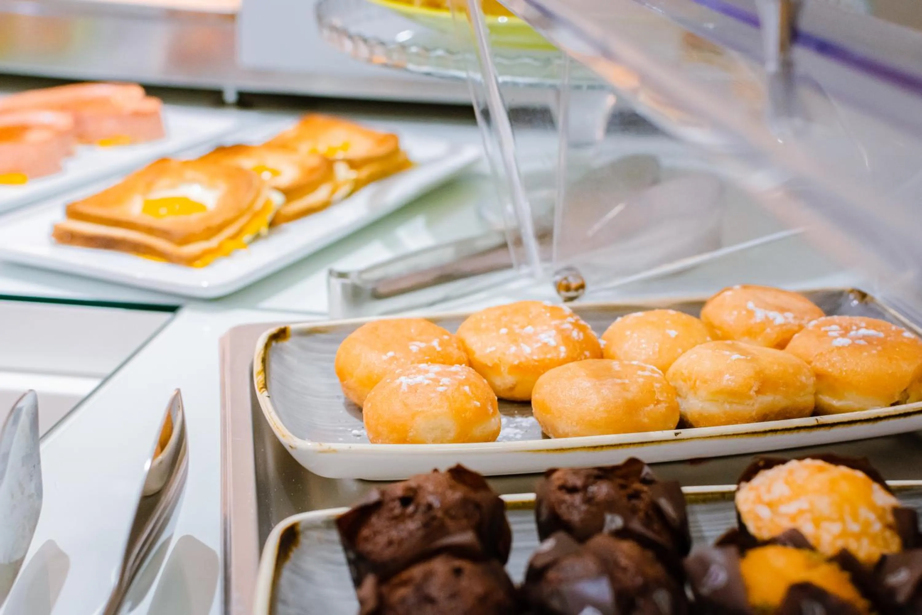 Buffet breakfast in B&B Vanity