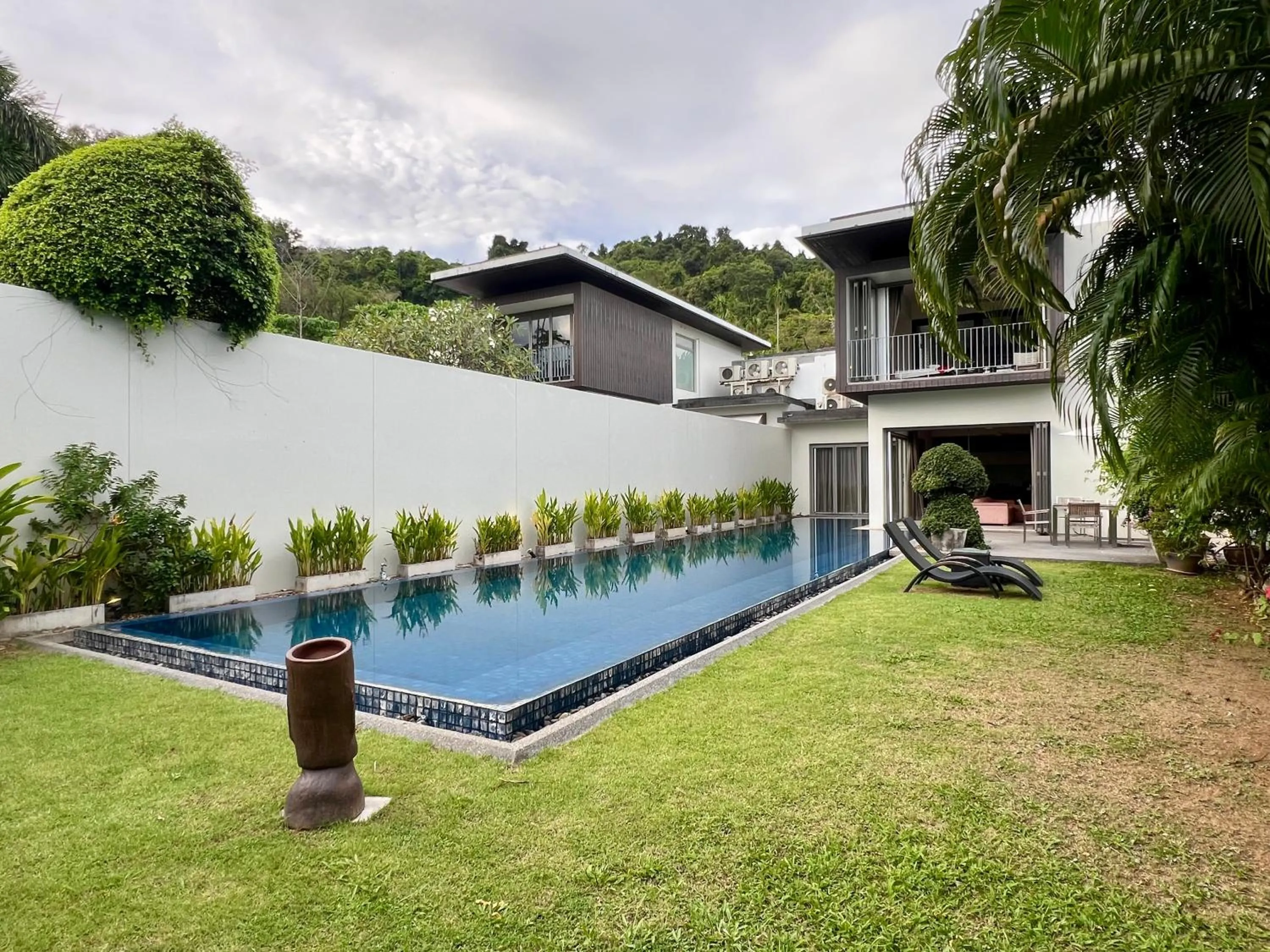 Property building in Baan Yamu Private Villa by RESAVA