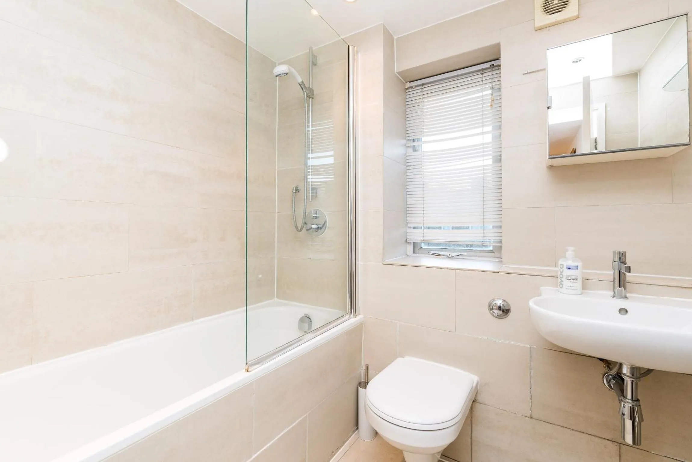 Toilet in Riverbank Stay