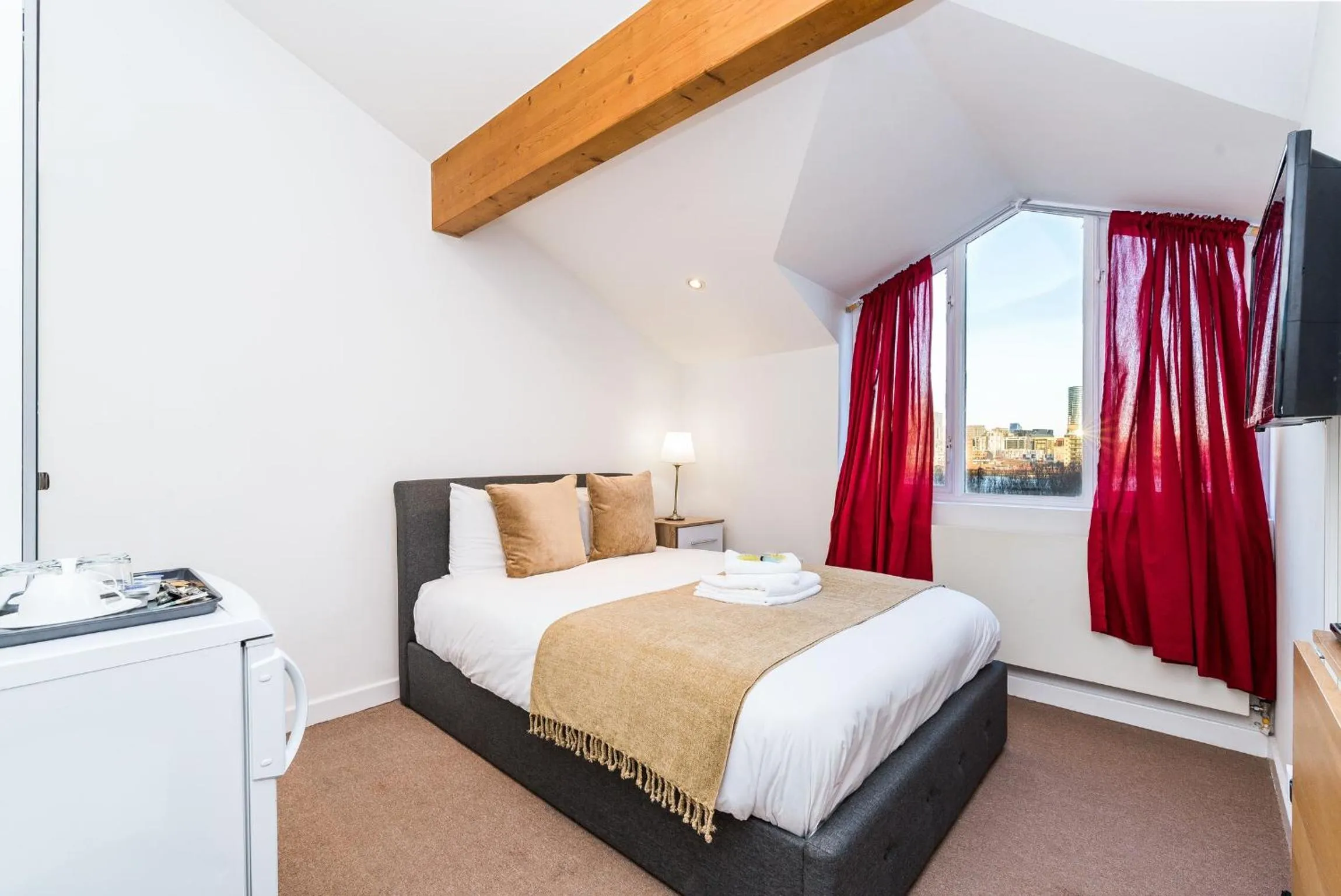 Bed in Riverbank Stay