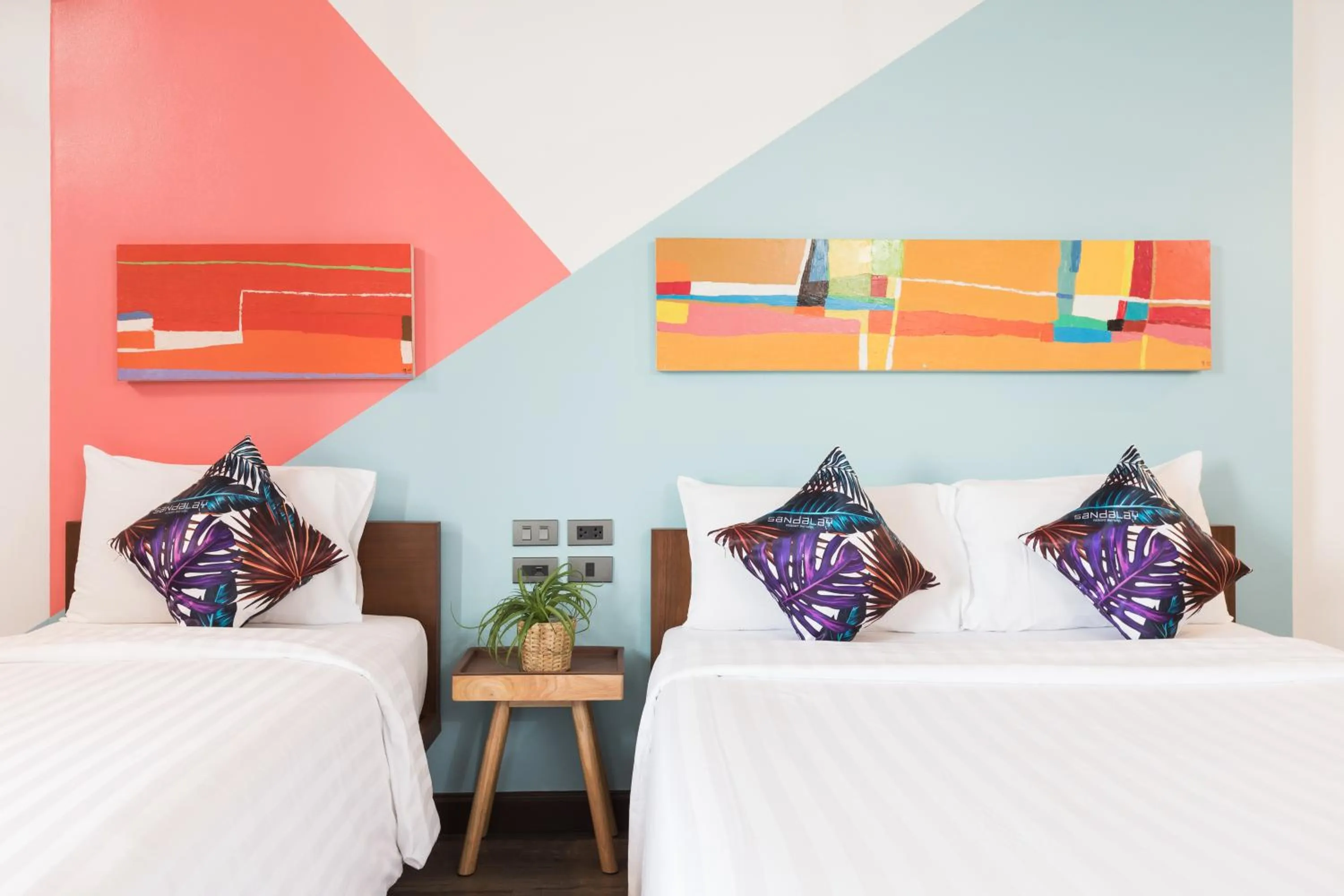 Photo of the whole room, Bed in Sandalay Resort