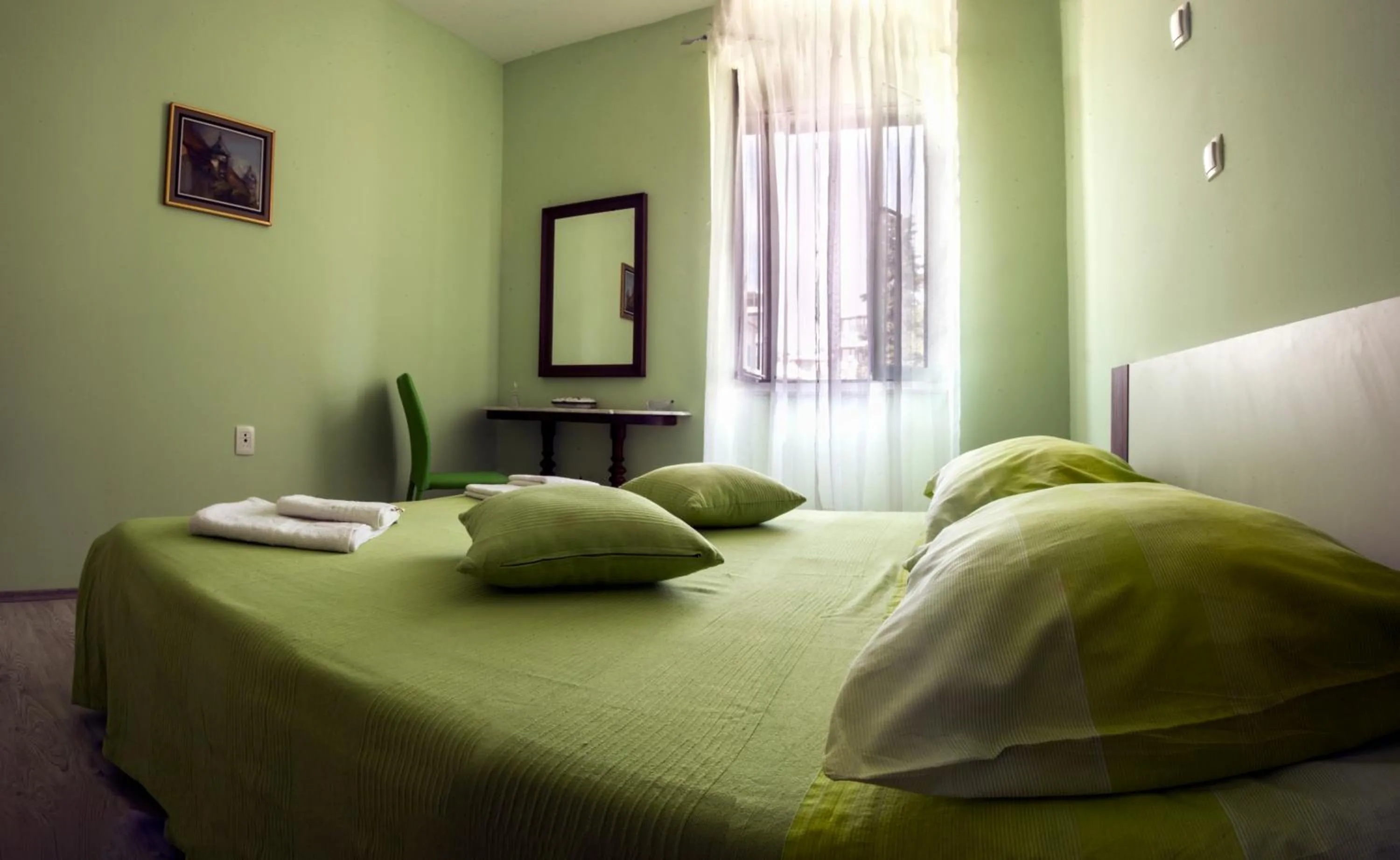 Bed in Pavelin apartments