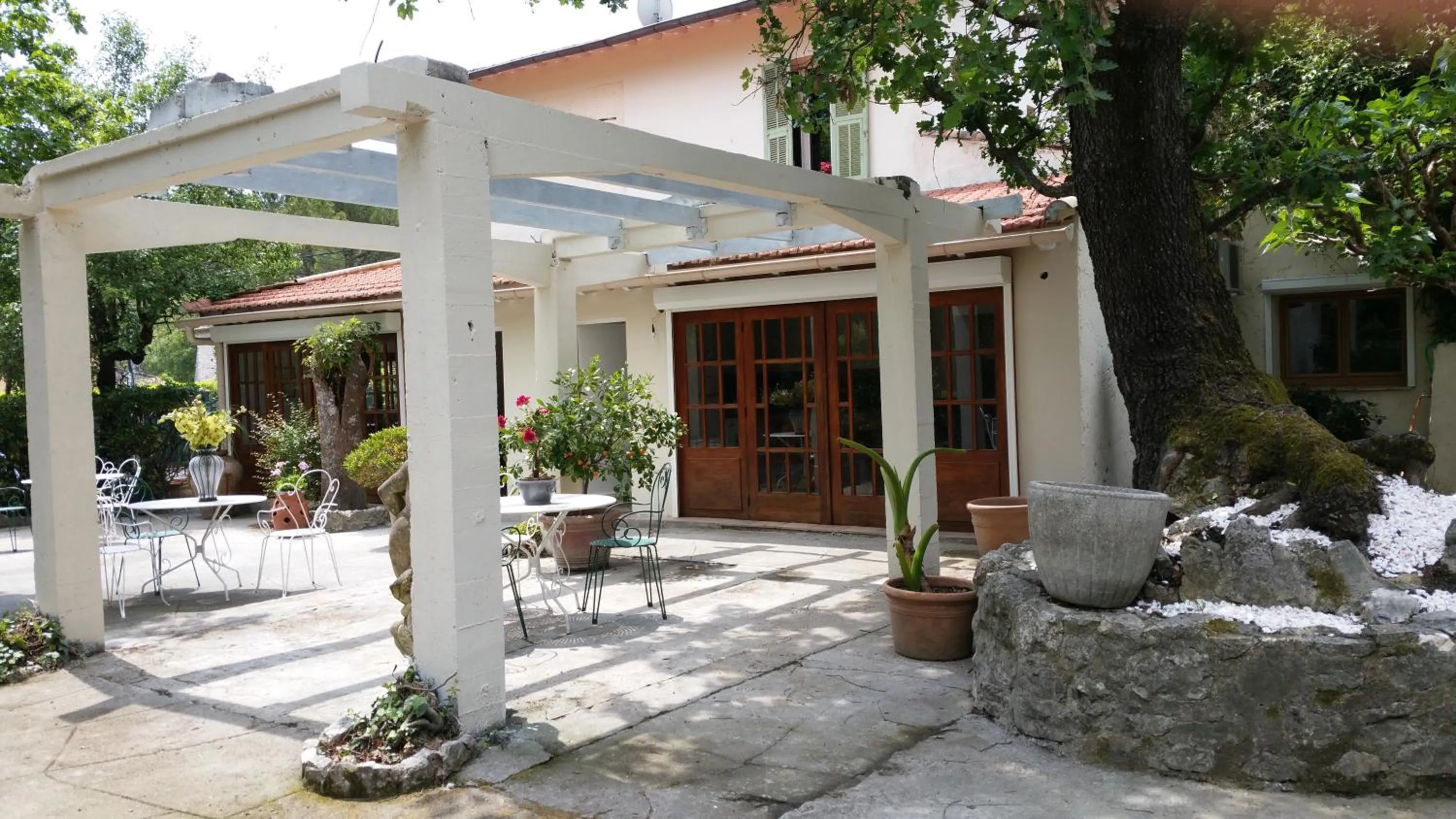 Patio in Le Clos du Loup