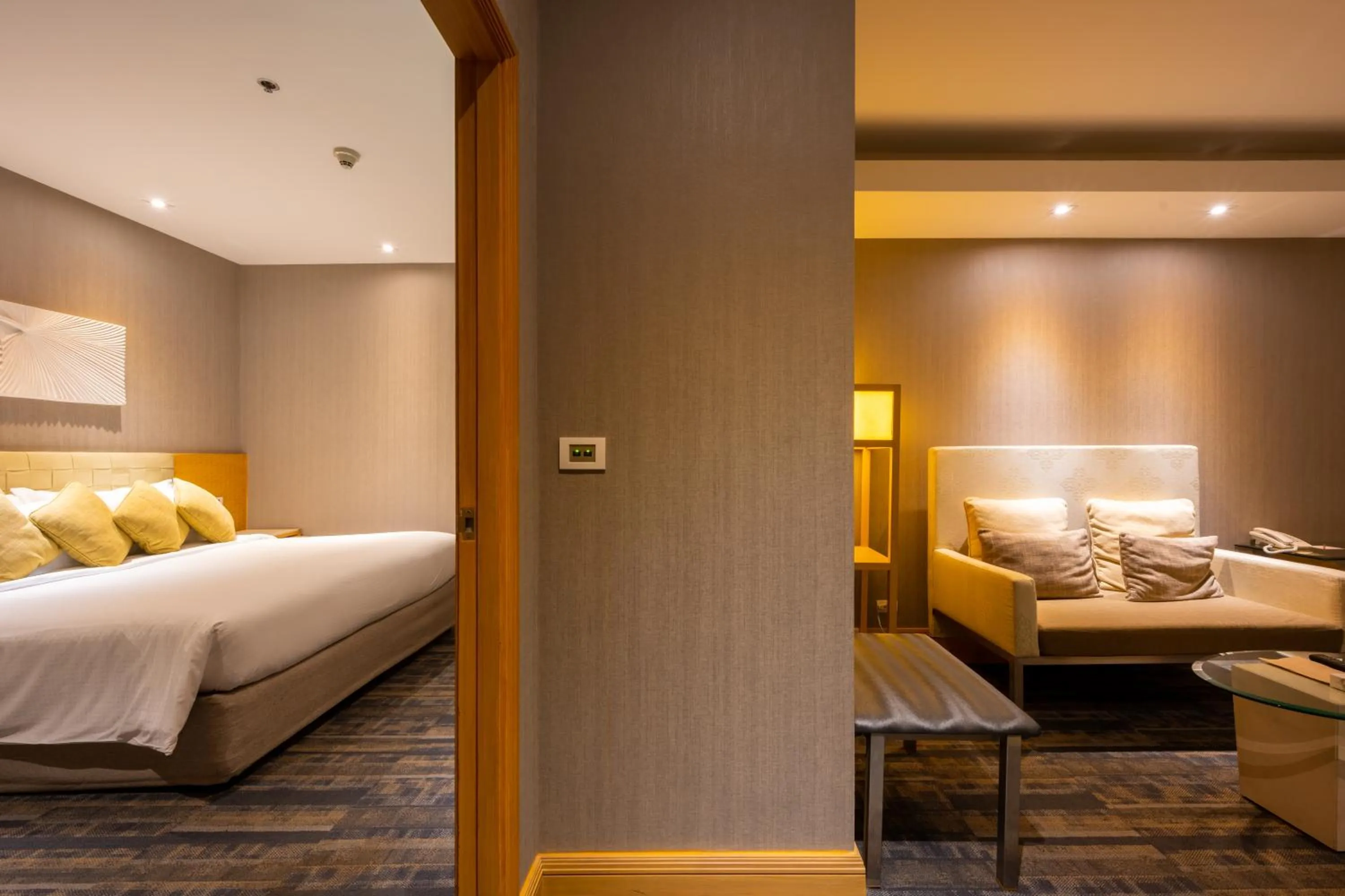 Bedroom, Bed in Grand Richmond Stylish Convention Hotel