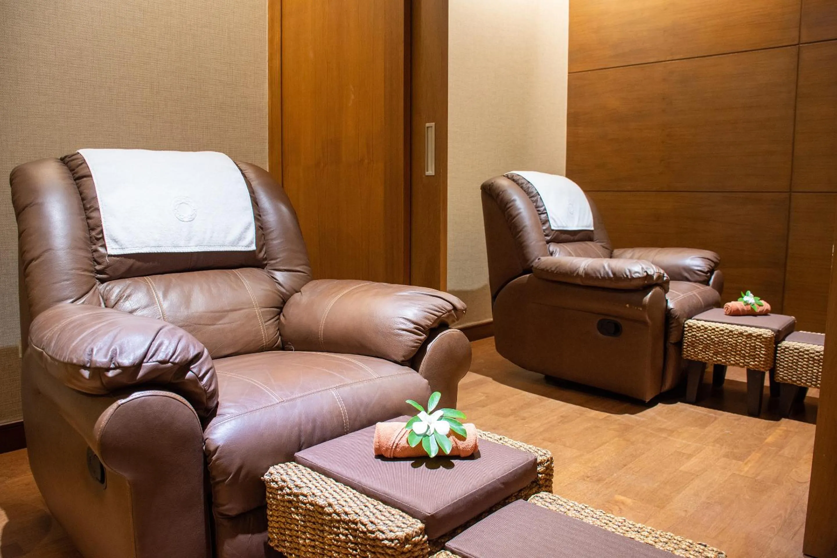 Spa and wellness centre/facilities in Grand Richmond Stylish Convention Hotel