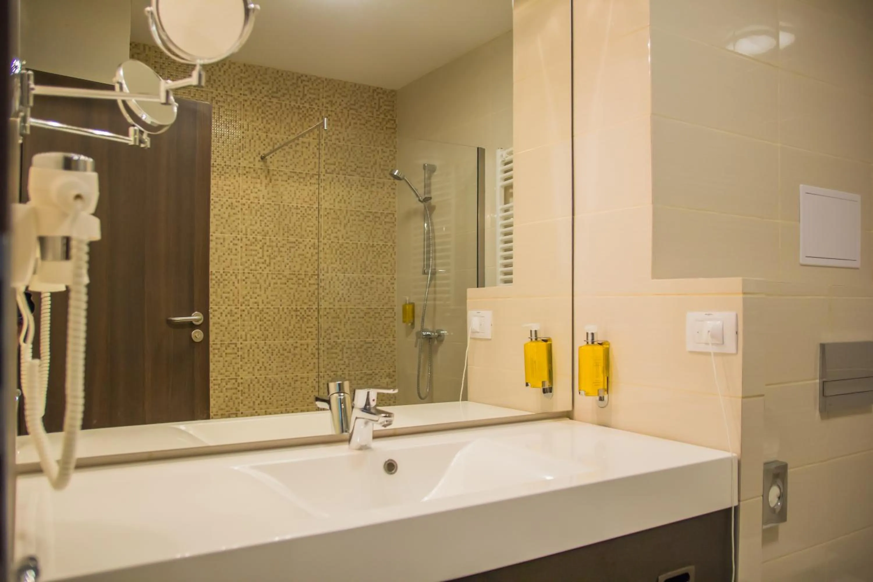 Bathroom in Salis Hotel & Medical Spa