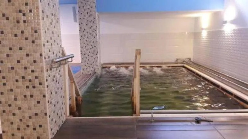 Steam room in Salis Hotel & Medical Spa