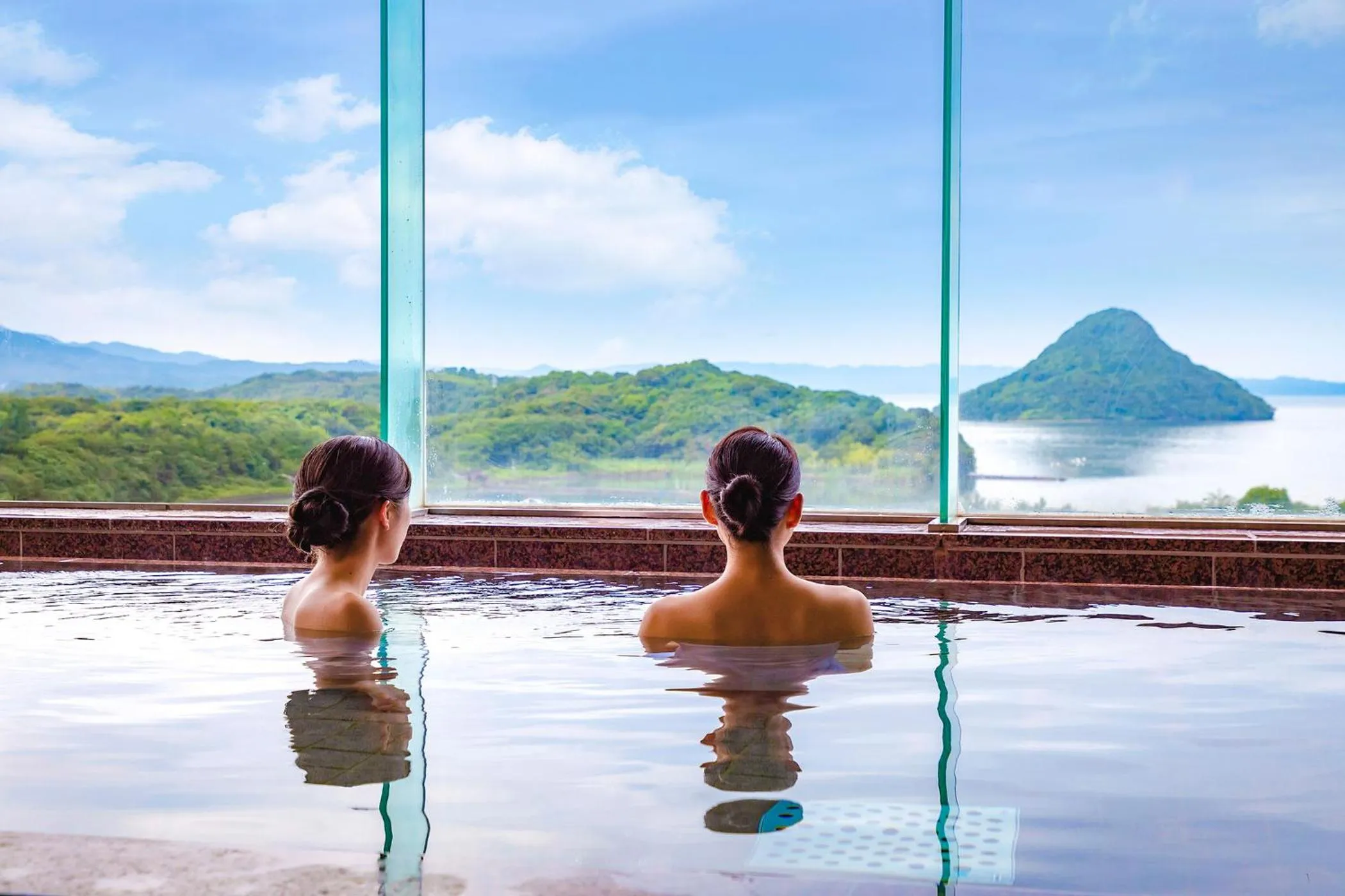 Public Bath in Ooedo Onsen Monogatari Amakusa Hotel Kameya
