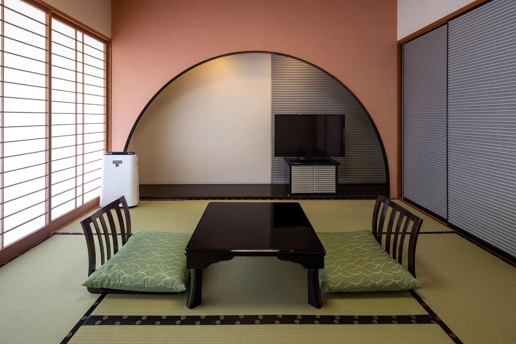 Photo of the whole room in Ooedo Onsen Monogatari Amakusa Hotel Kameya