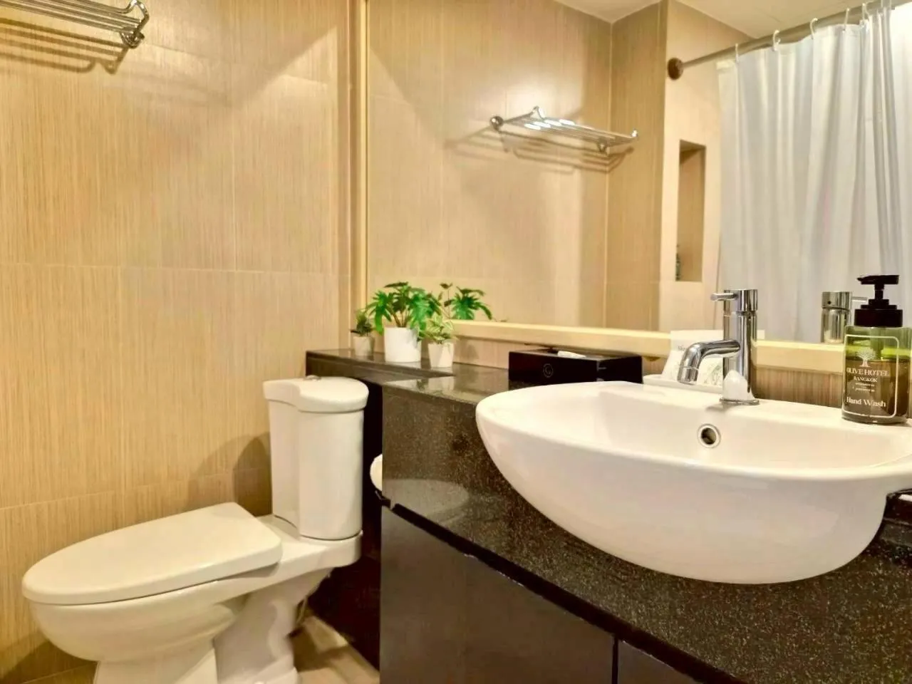 Bathroom in Olive Hotel & Residence Bangkok Sukhumvit 101 near True Digital Park