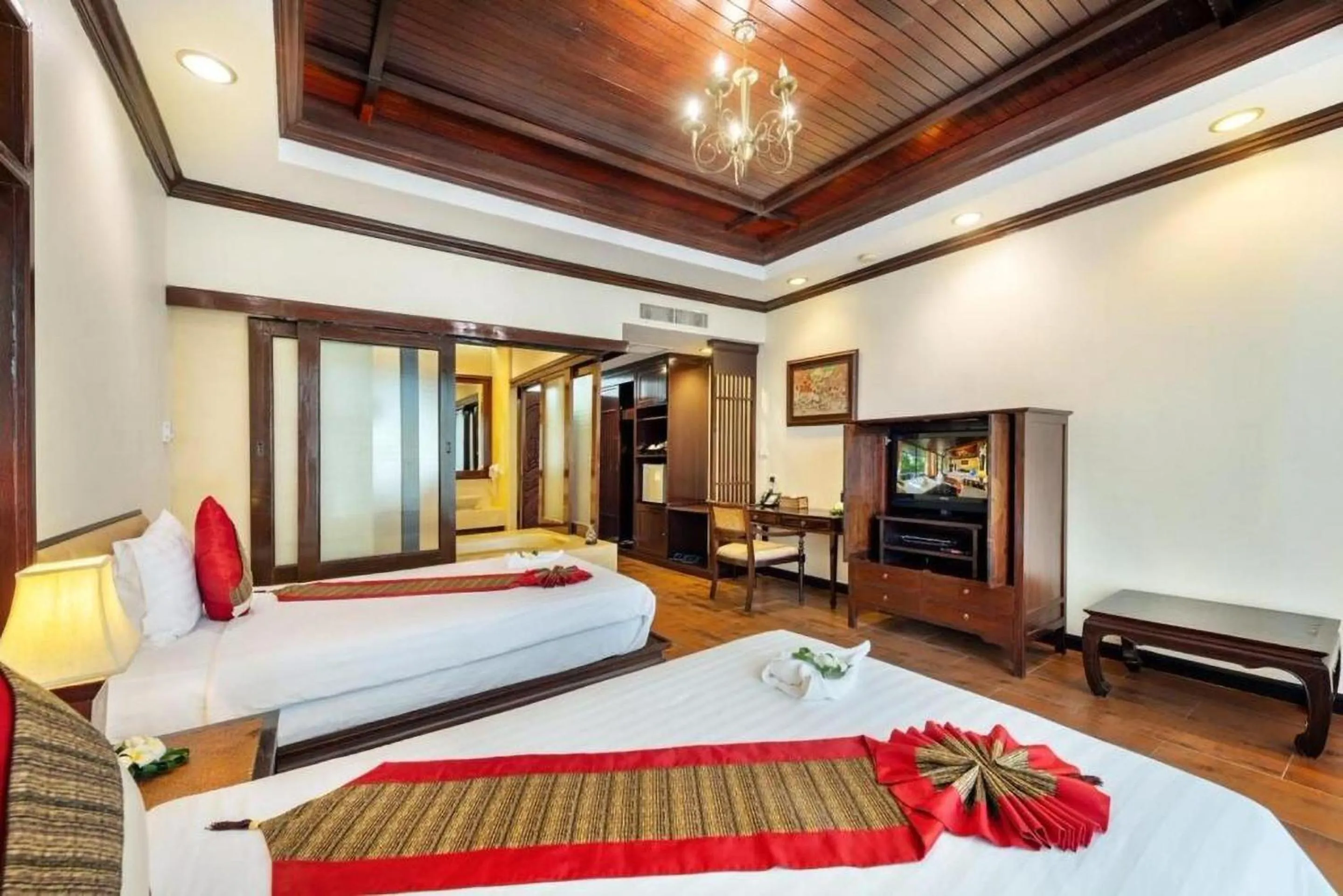 Bed in Racha Kiri Resort & Spa, Khanom