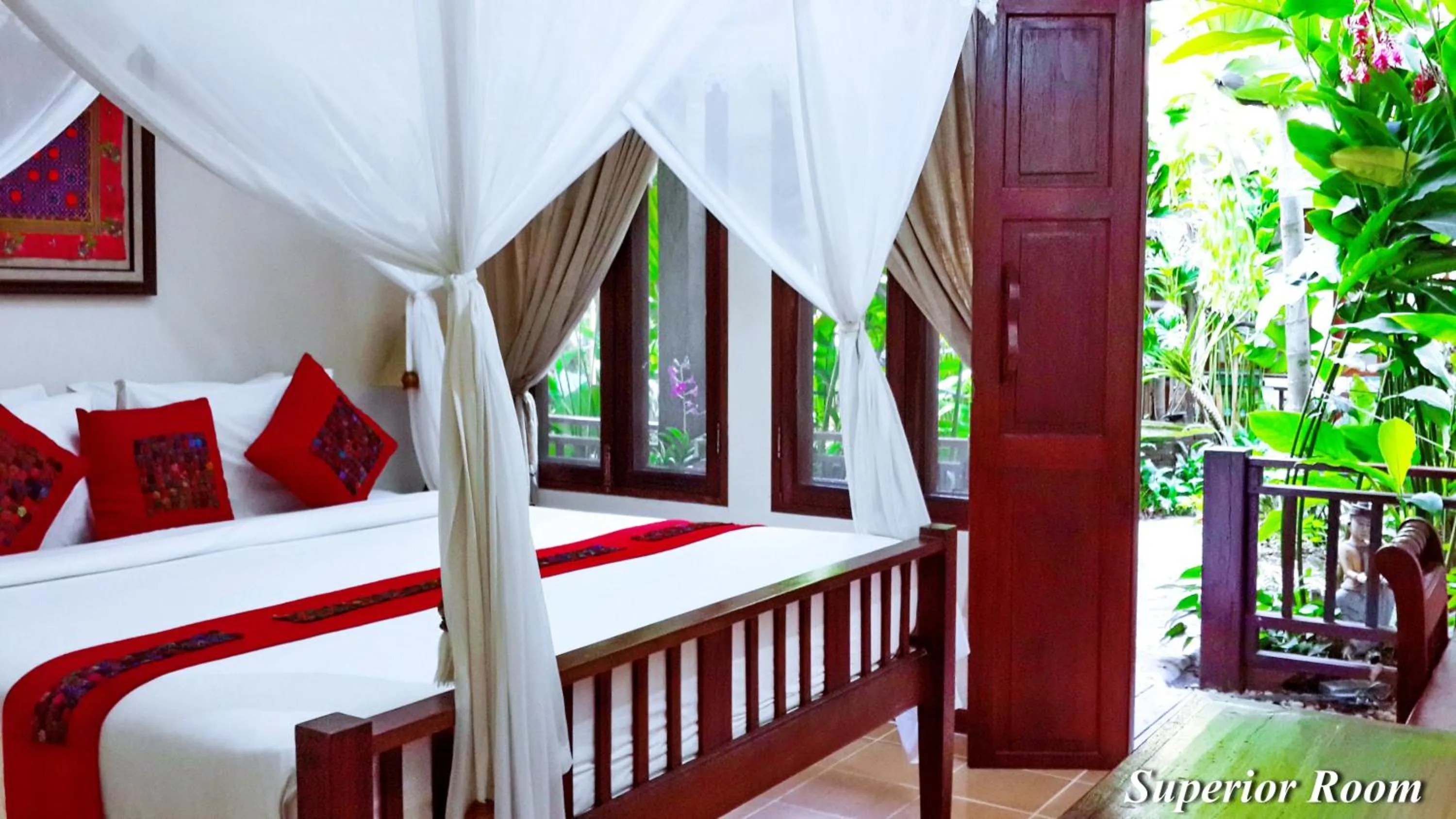 Bedroom, Bed in Shewe Wana Boutique Hotel