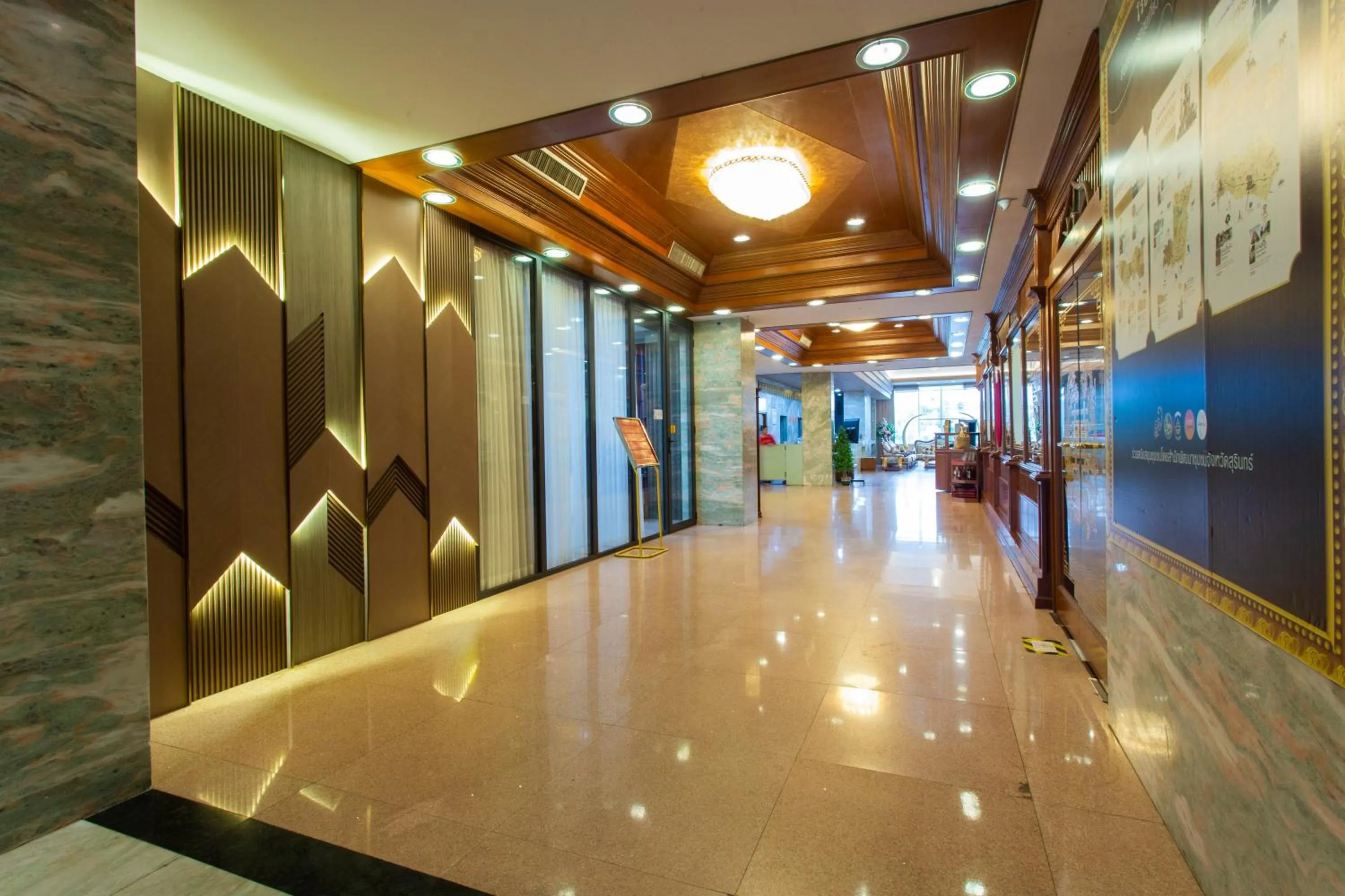 Property building in Thong Tarin Hotel
