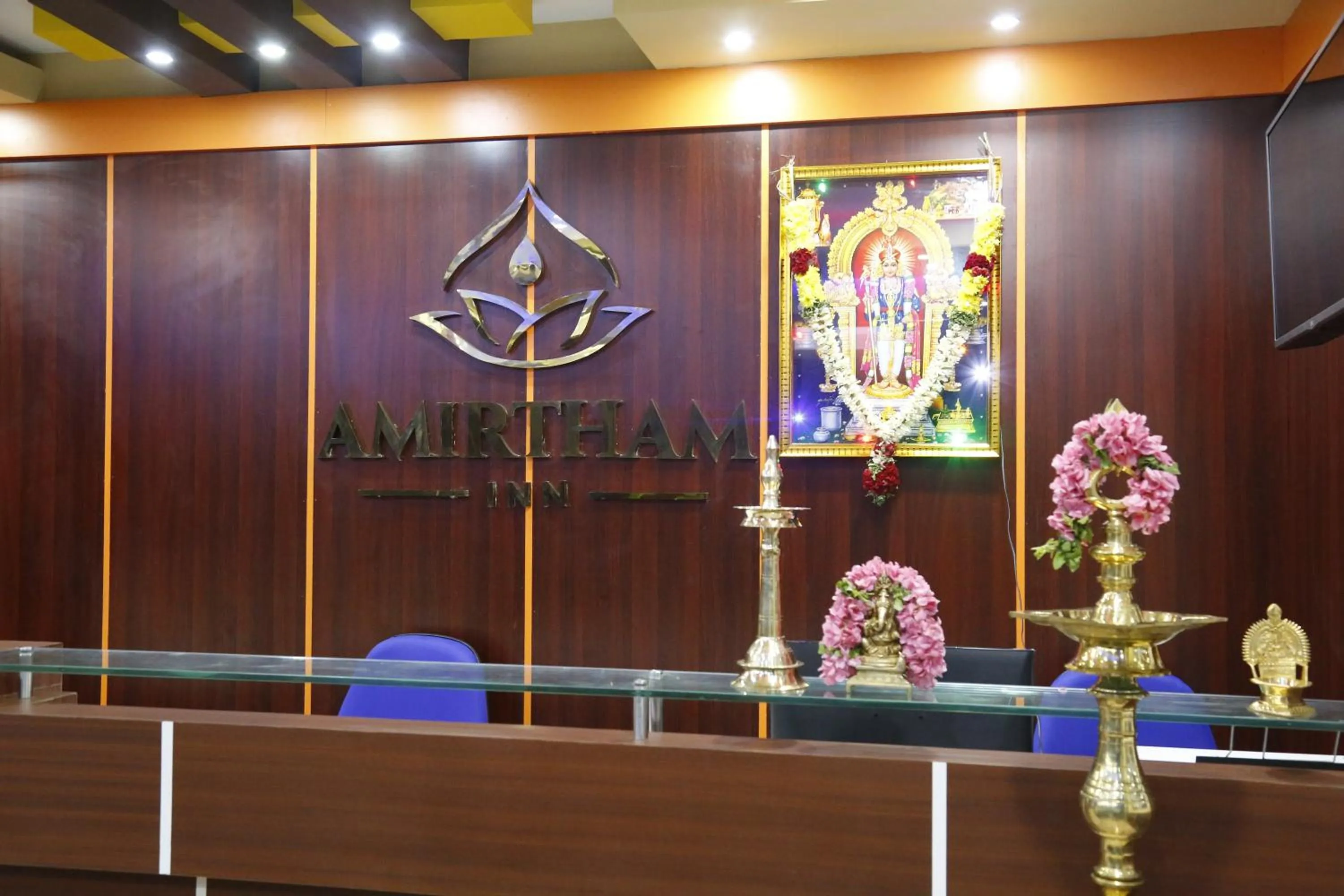 Decorative detail in Hotel New Amirtham inn