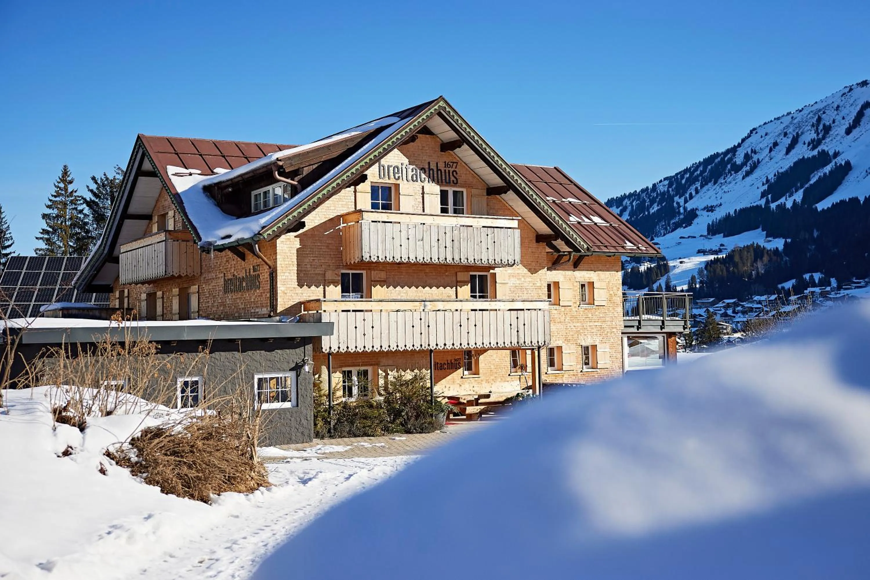 Property building in Breitachhus