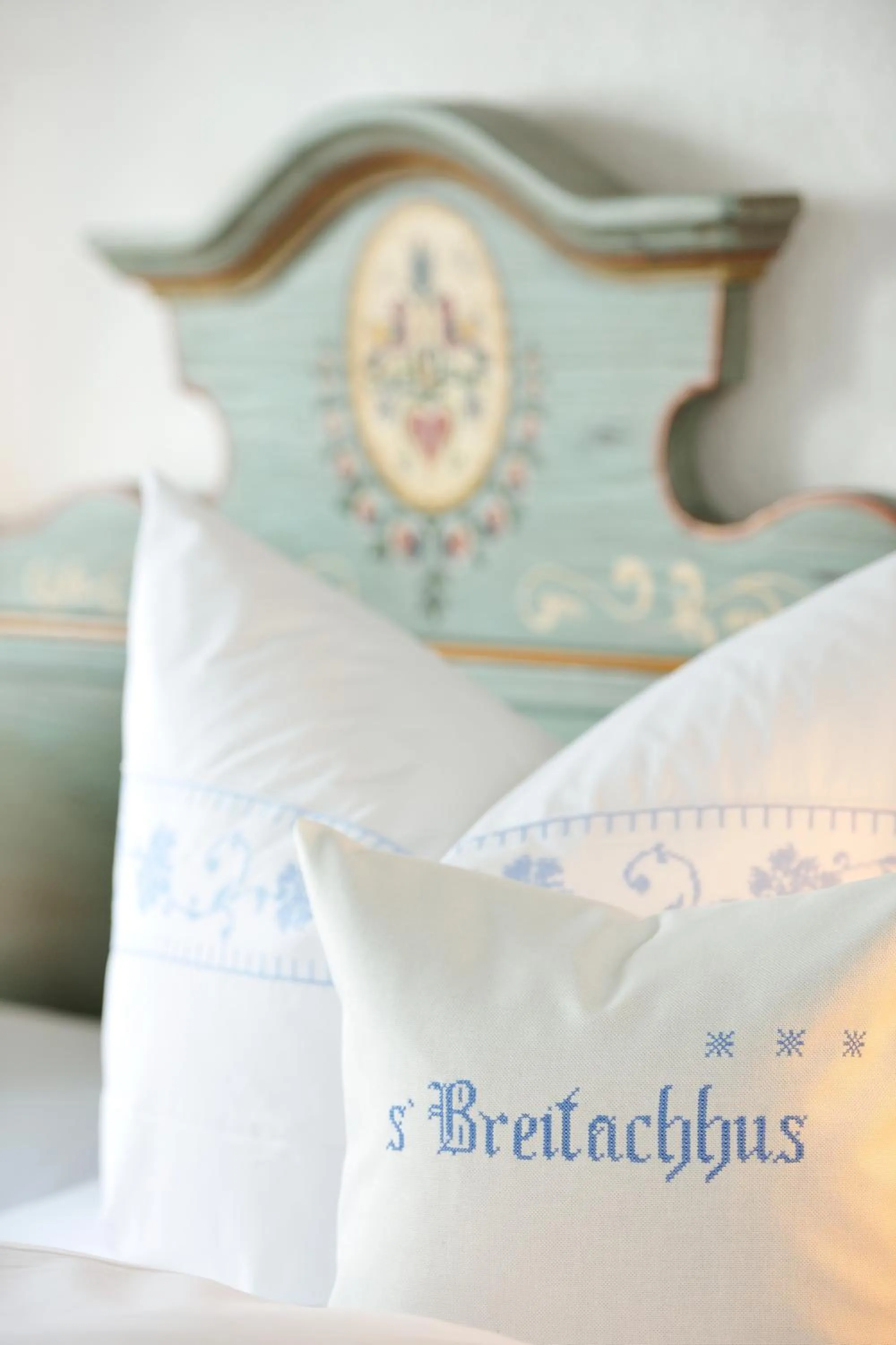 Decorative detail, Bed in Breitachhus