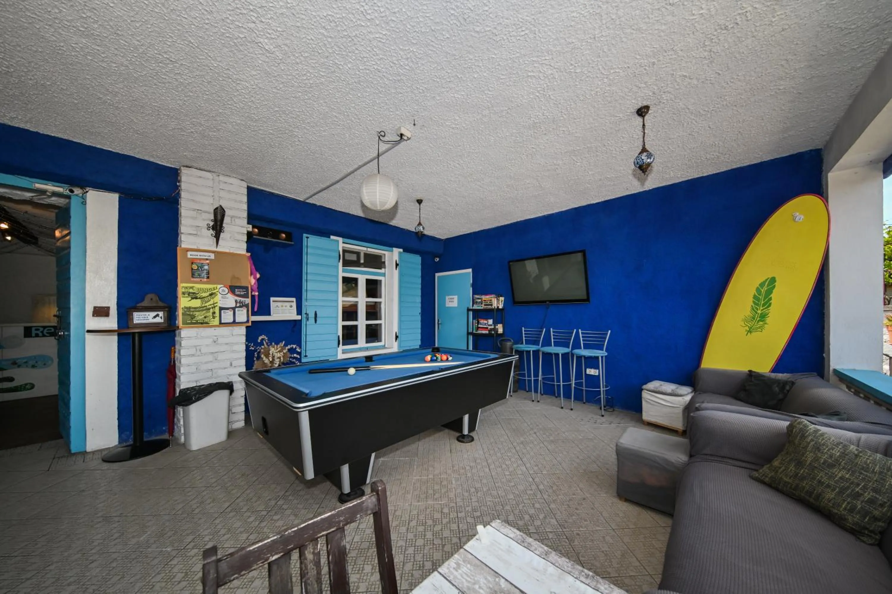 The Lazy Monkey Hostel & Apartments