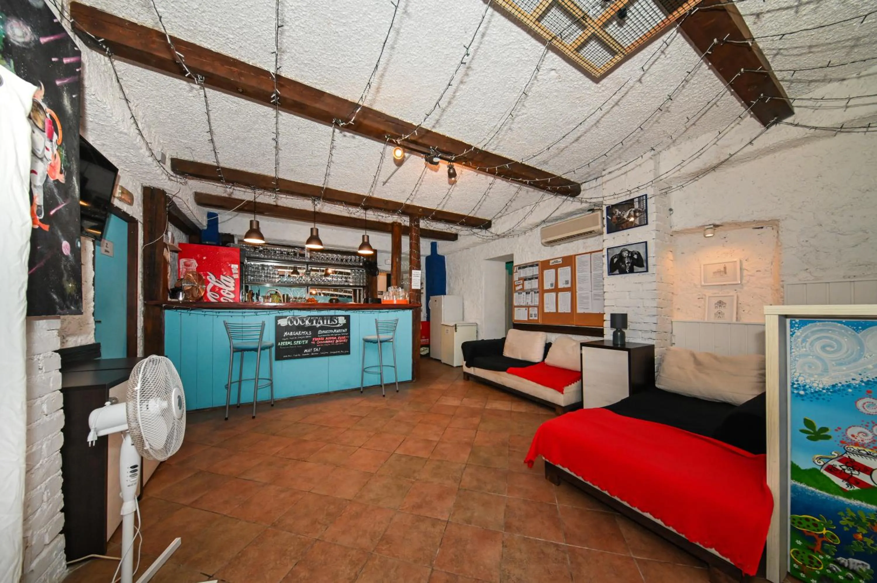 The Lazy Monkey Hostel & Apartments