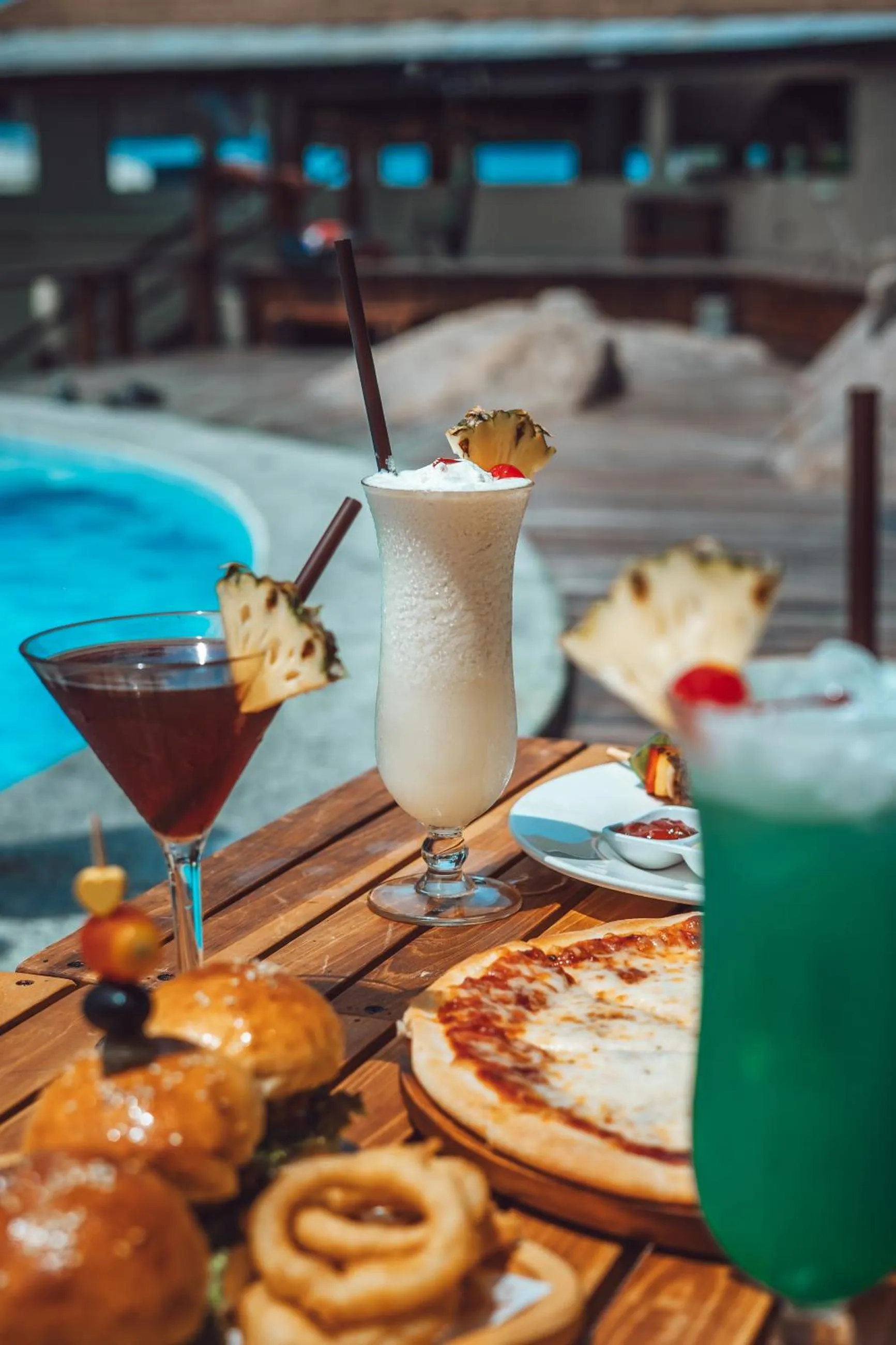 Swimming pool in Dusit Buncha Koh Tao by Riya Group