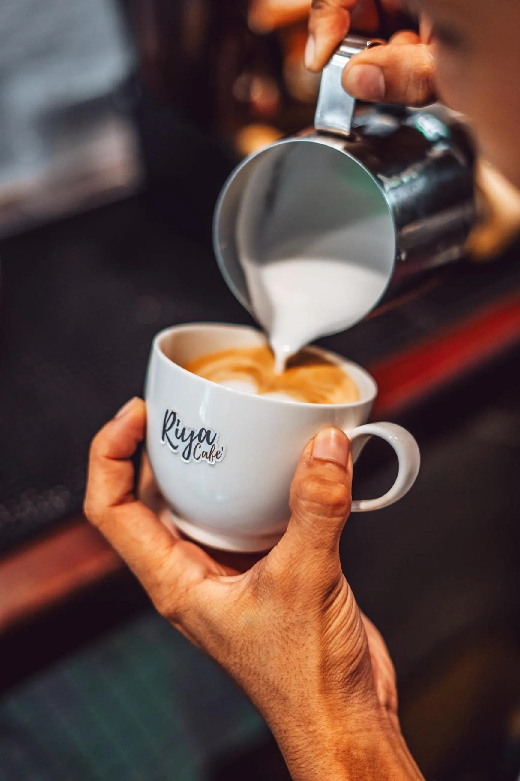 Lounge or bar in Dusit Buncha Koh Tao by Riya Group