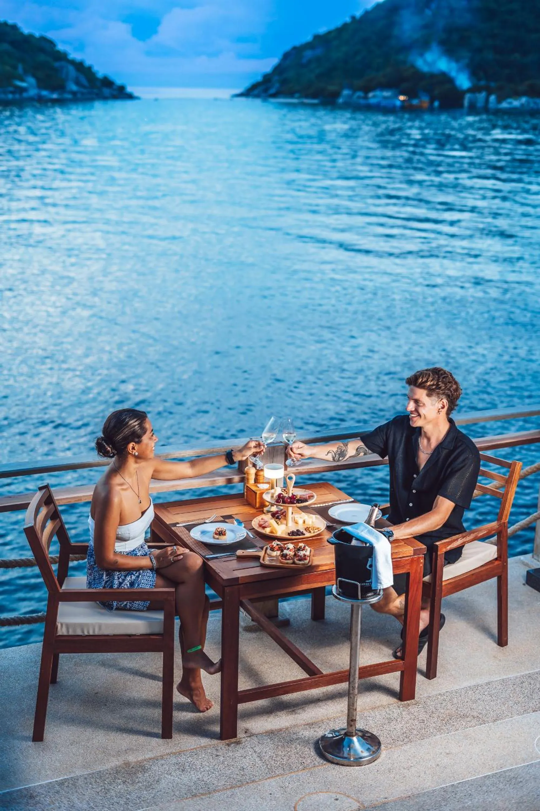 Restaurant/places to eat in Dusit Buncha Koh Tao by Riya Group