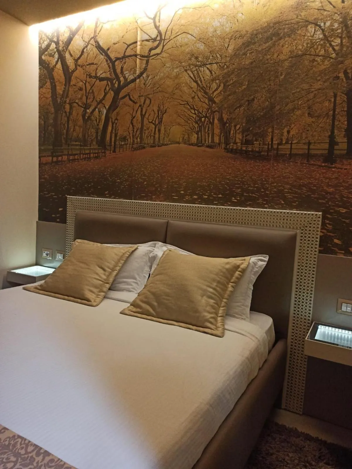 Bedroom, Bed in New W Hotel