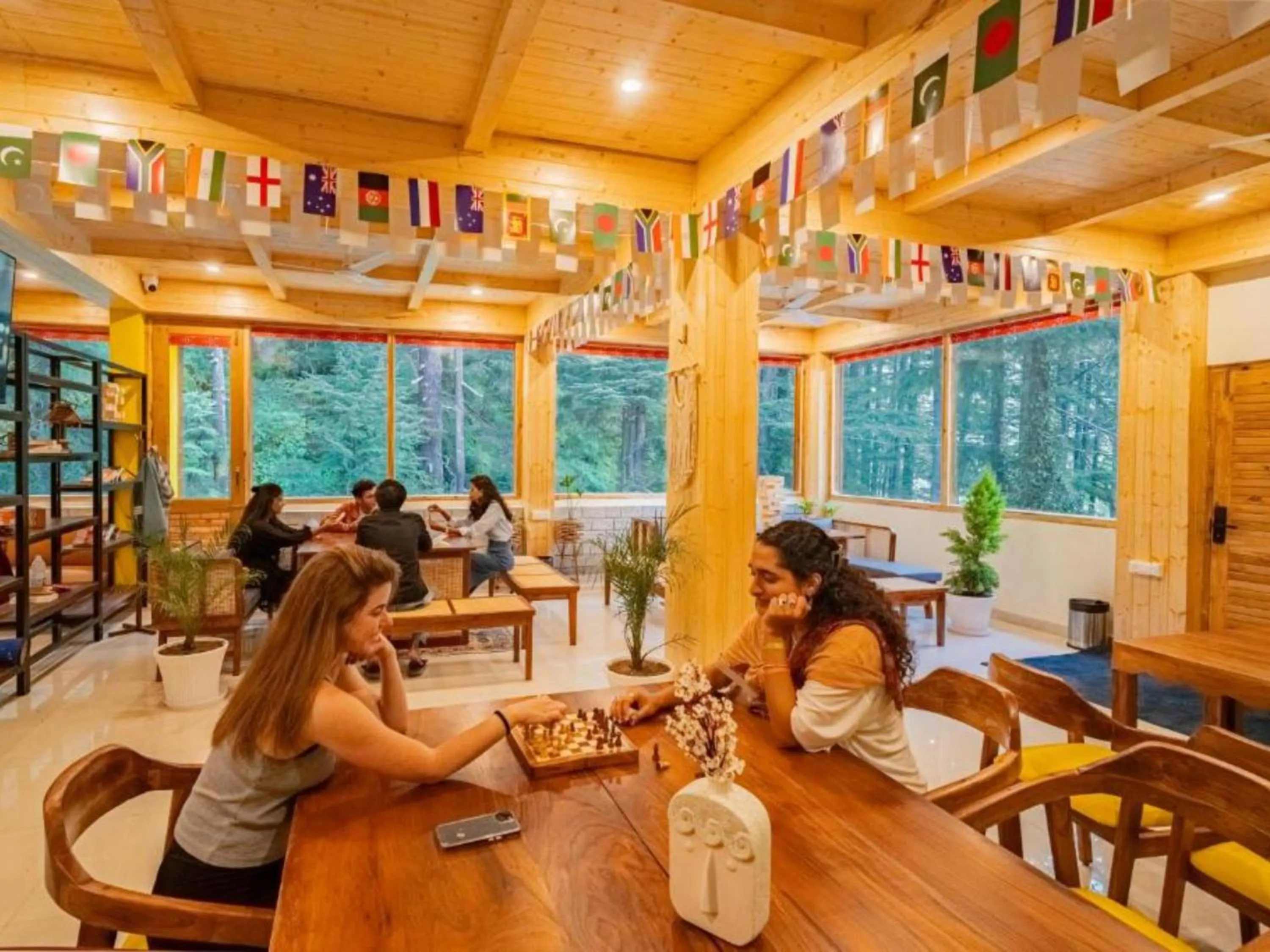Restaurant/places to eat in The Hosteller Kasol
