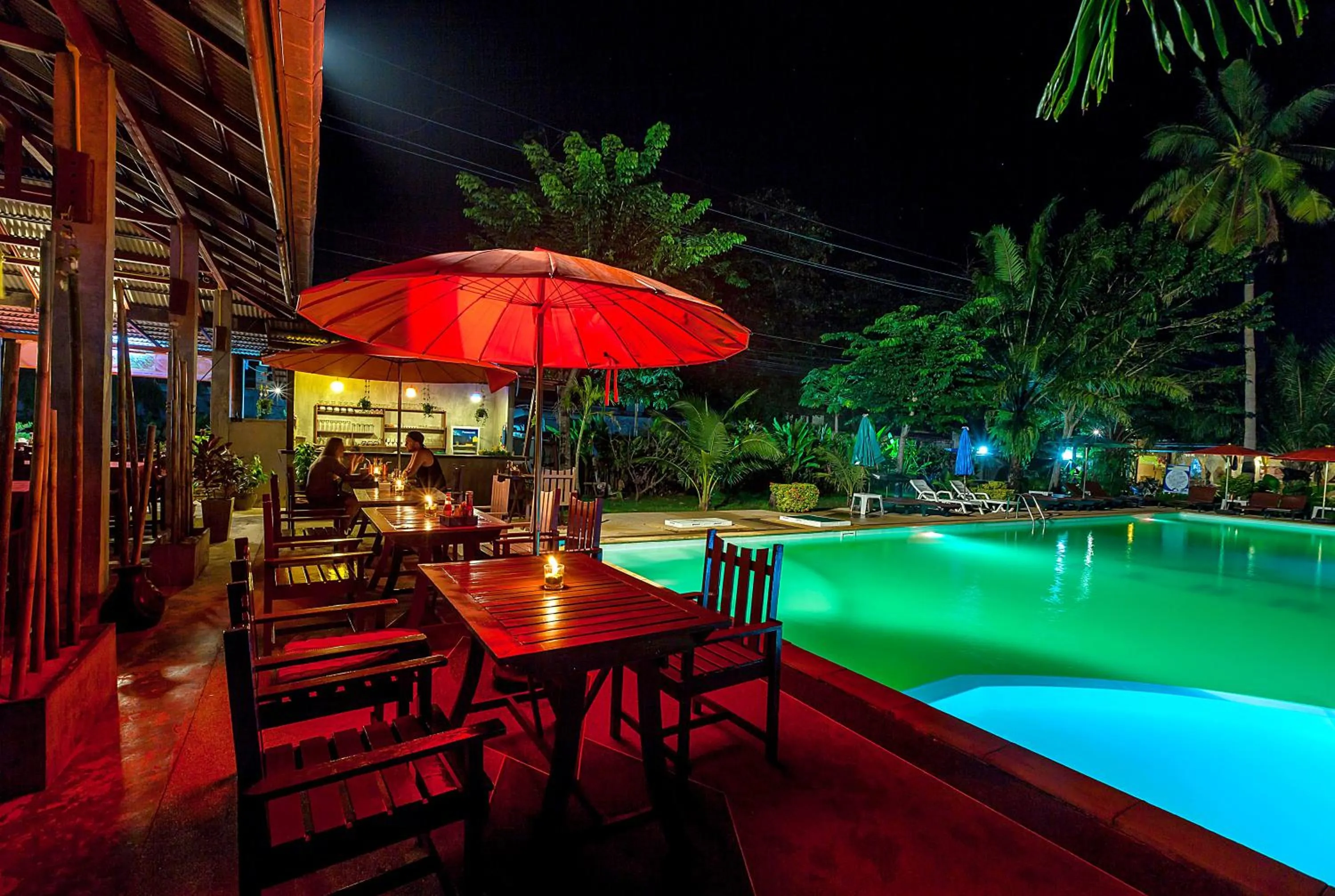 Restaurant/places to eat in Lanta Klong Nin Beach Resort