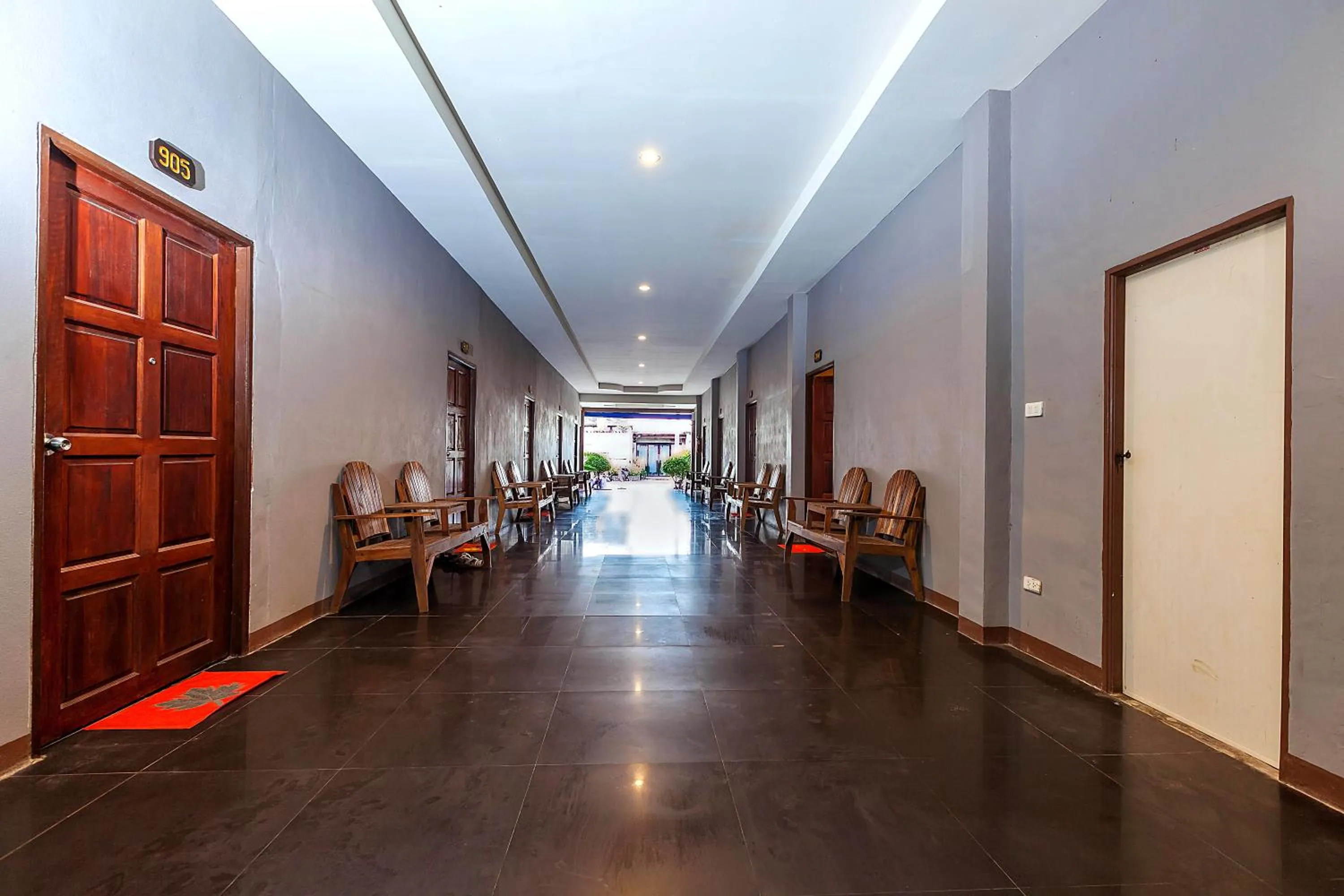 Property building in Lanta Klong Nin Beach Resort