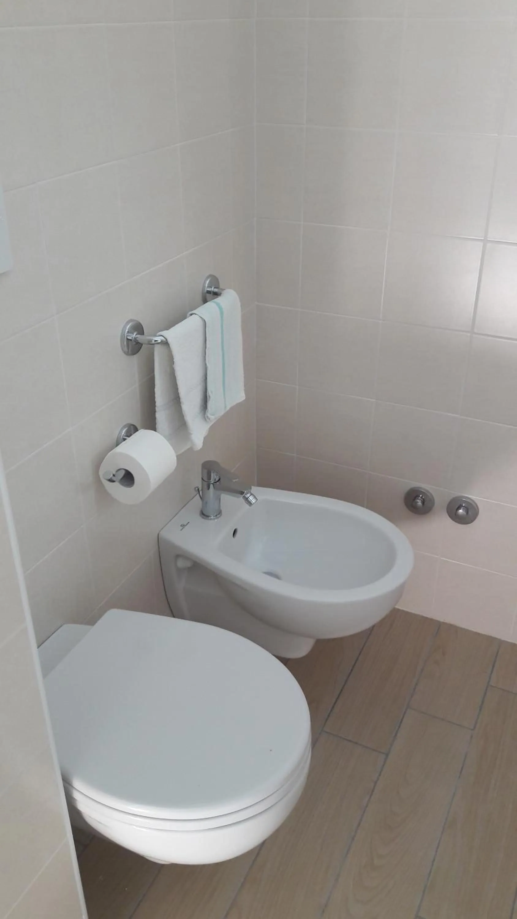 Bathroom in B&B - Meuble' - Hotel " CORDIALE "